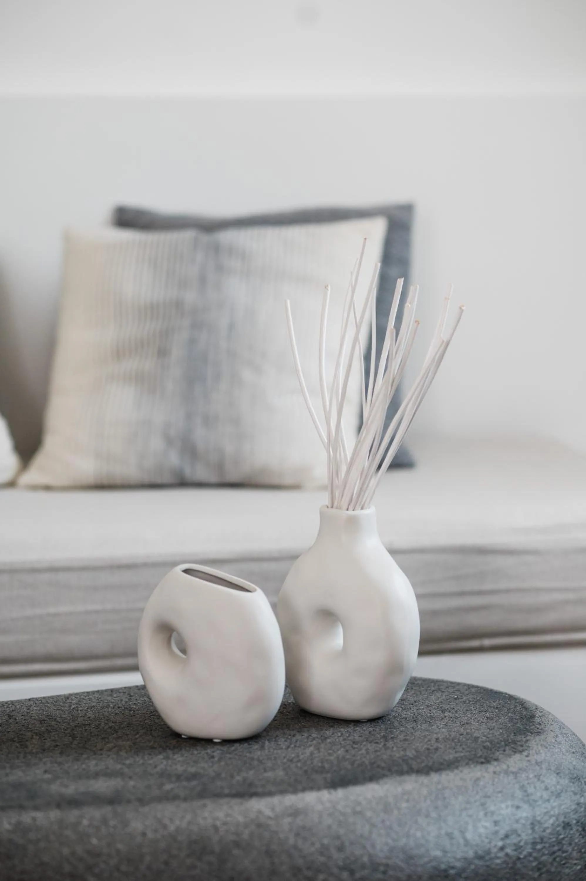 Living room in Amphitrite Suites Santorini