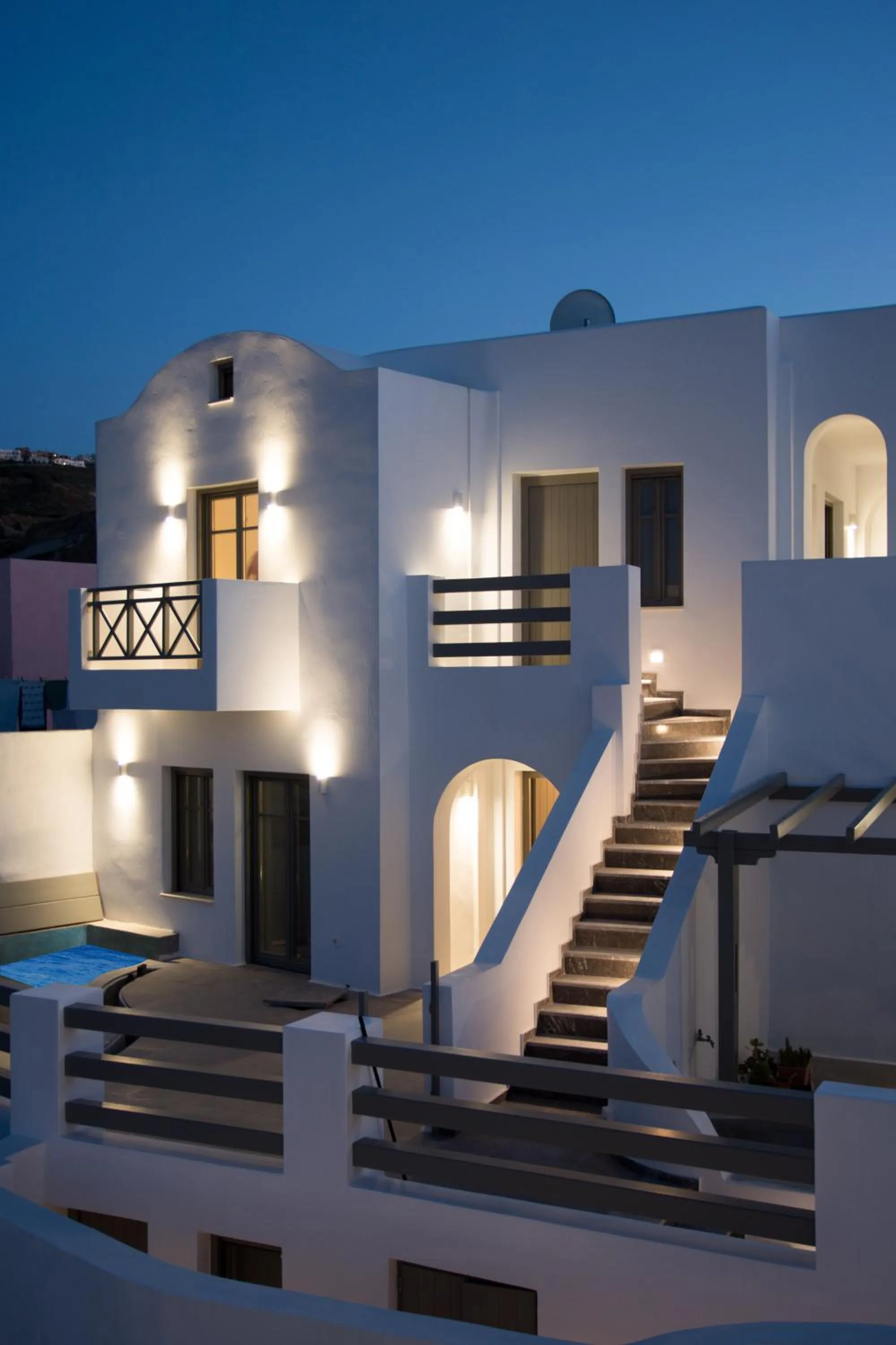Property building in Amphitrite Suites Santorini