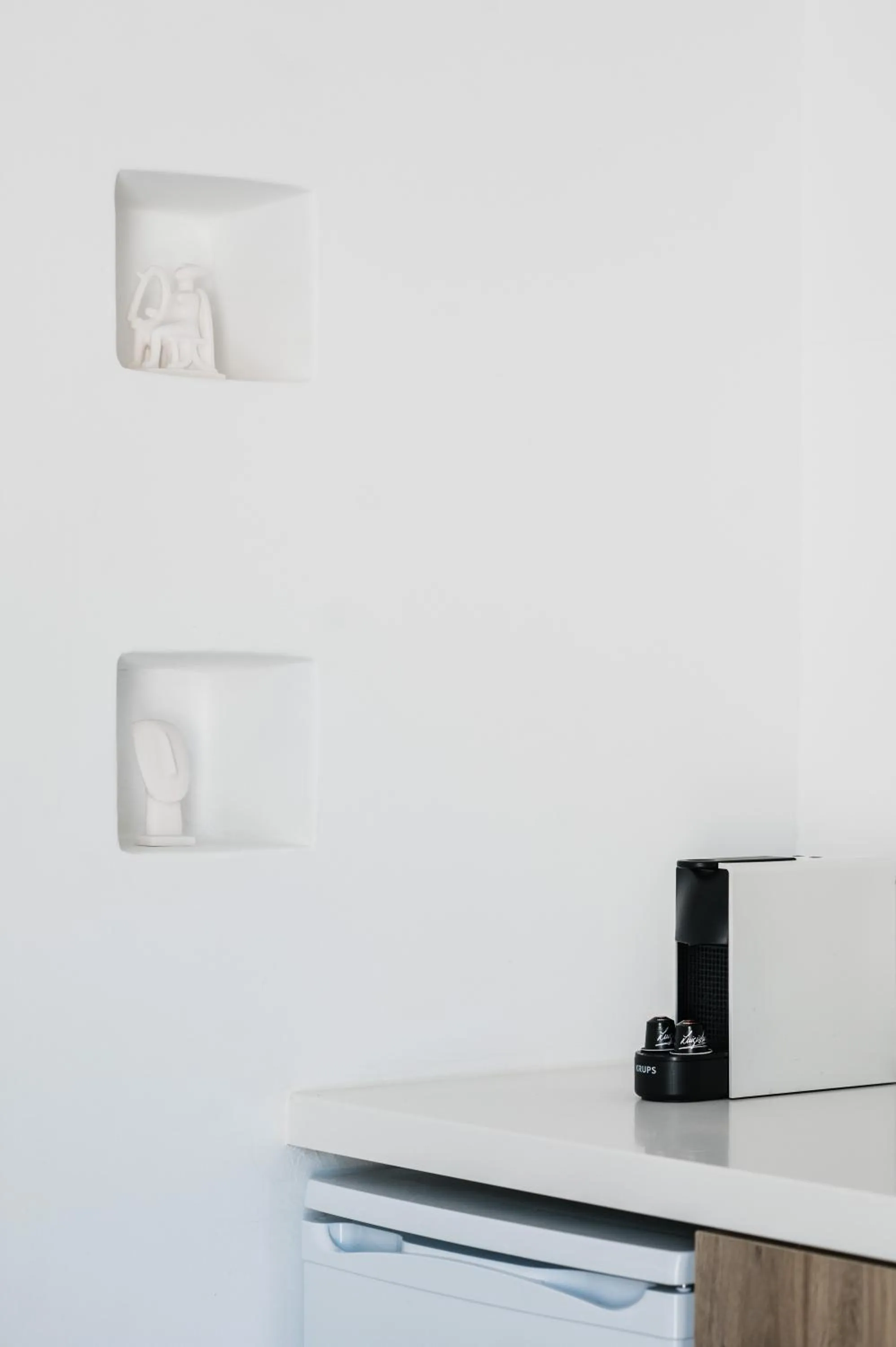 Kitchen or kitchenette in Amphitrite Suites Santorini