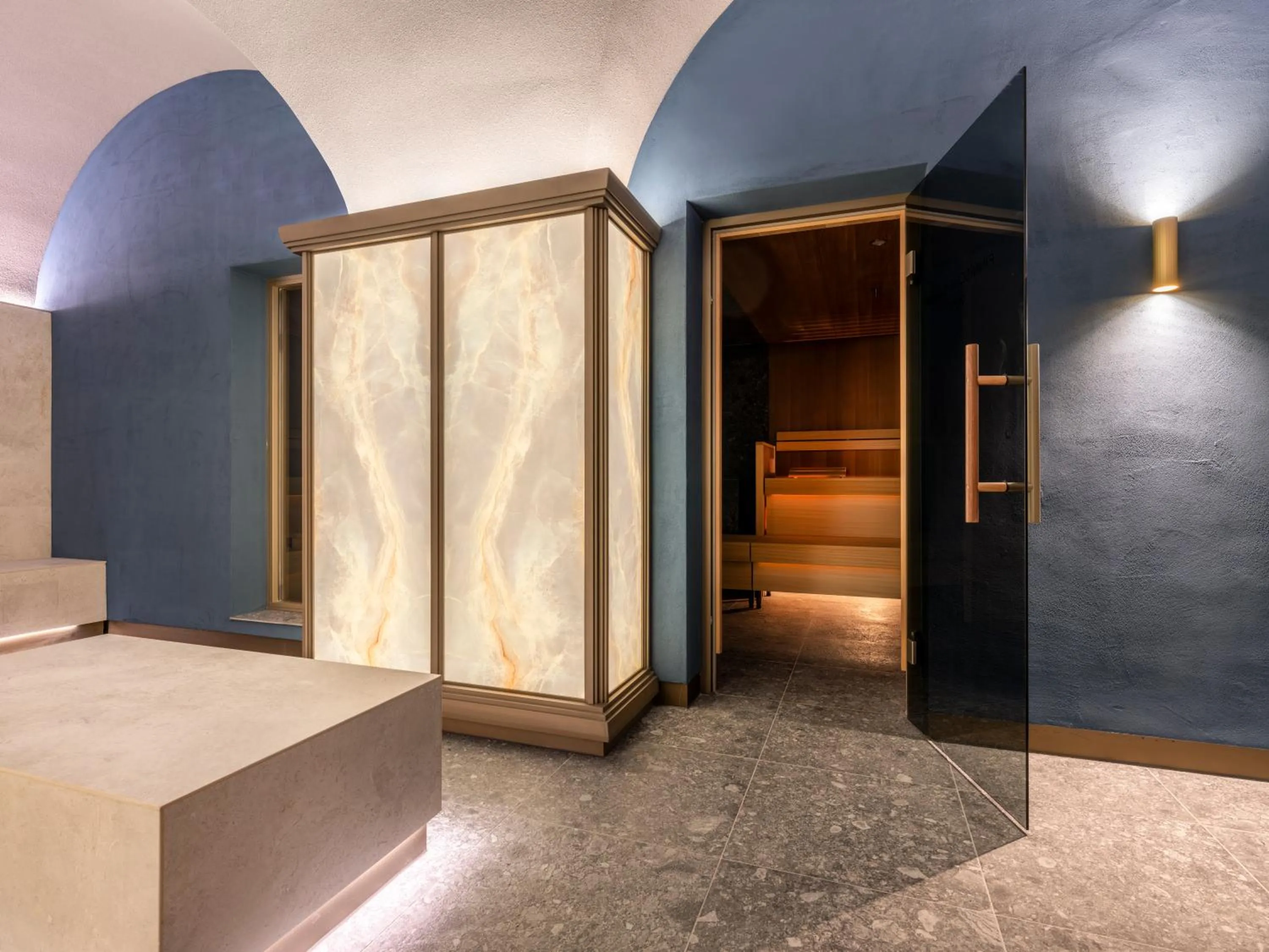 Sauna, Bed in Steigenberger Icon Europäischer Hof Baden Baden