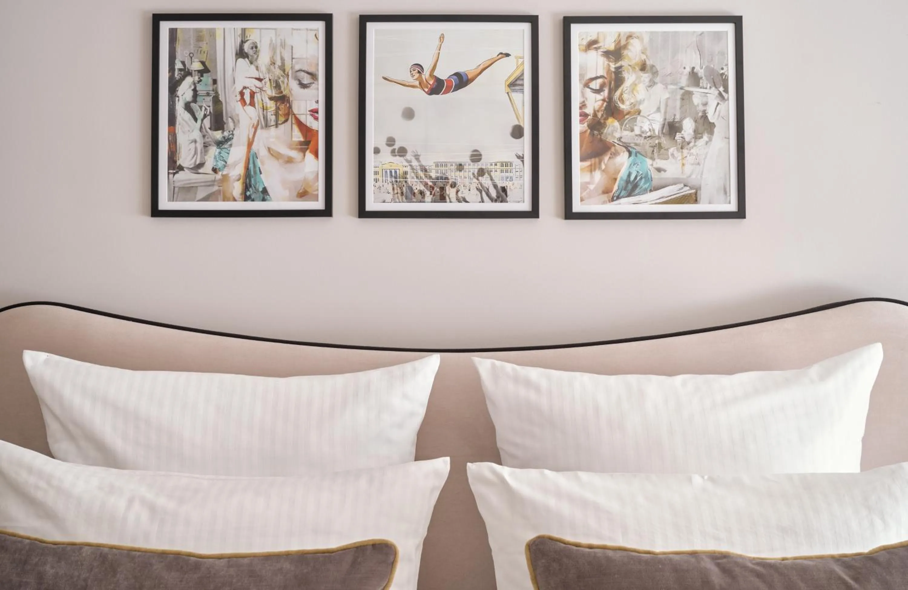 Bed in Badischer Hof Baden-Baden - Leonardo Limited Edition