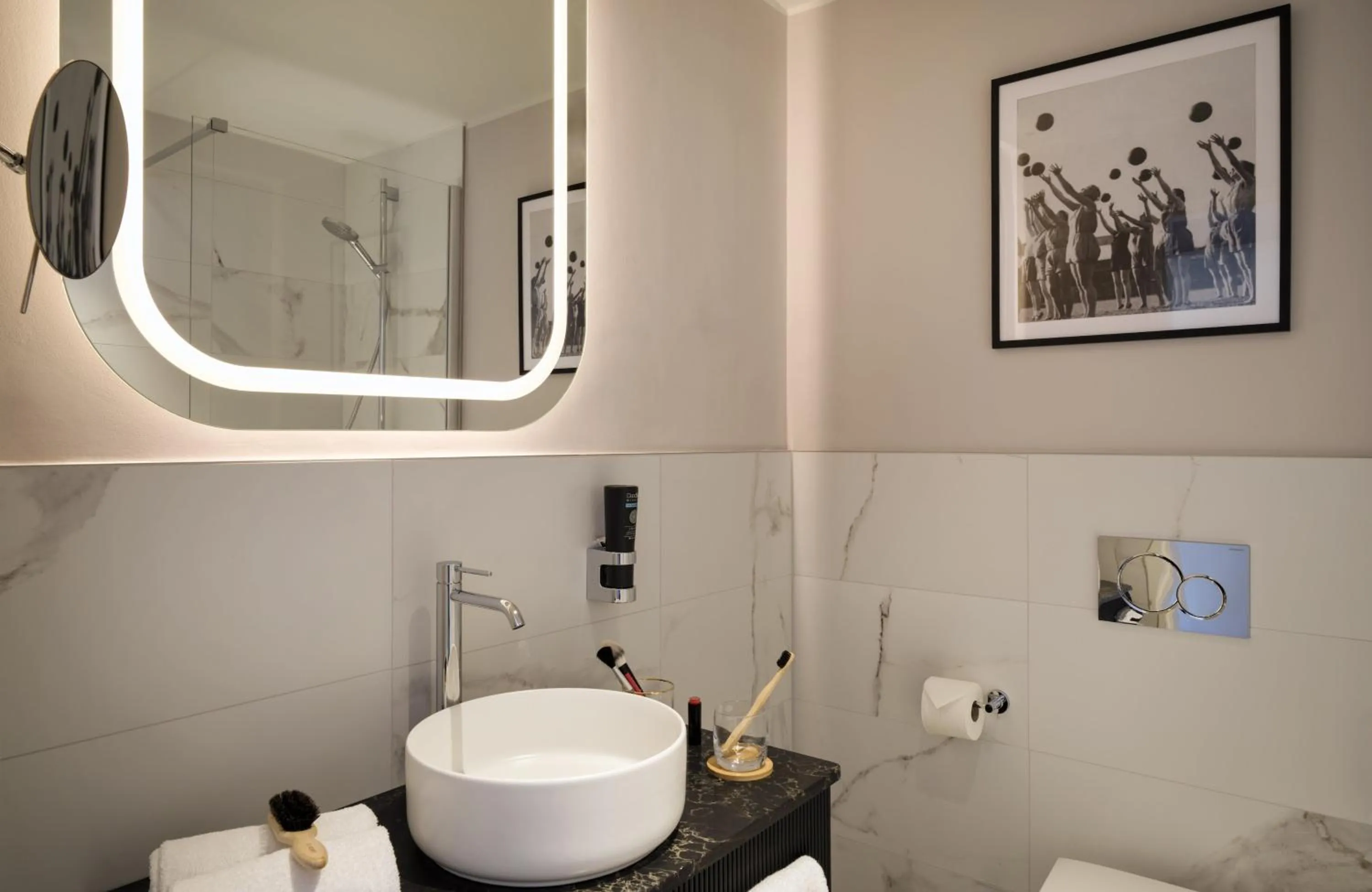 Bathroom in Badischer Hof Baden-Baden - Leonardo Limited Edition