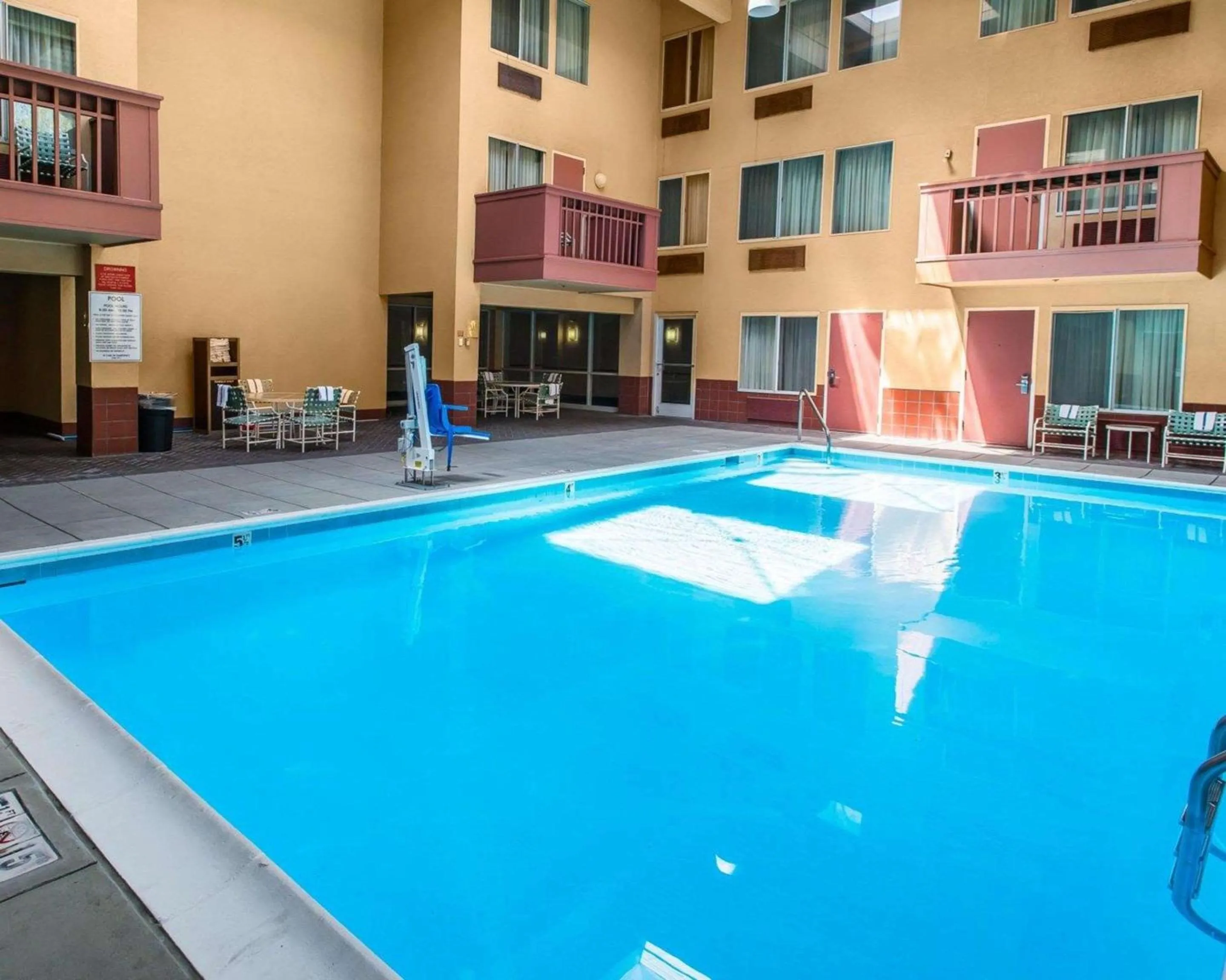 Swimming pool in Quality Inn and Conference Center Greeley Downtown