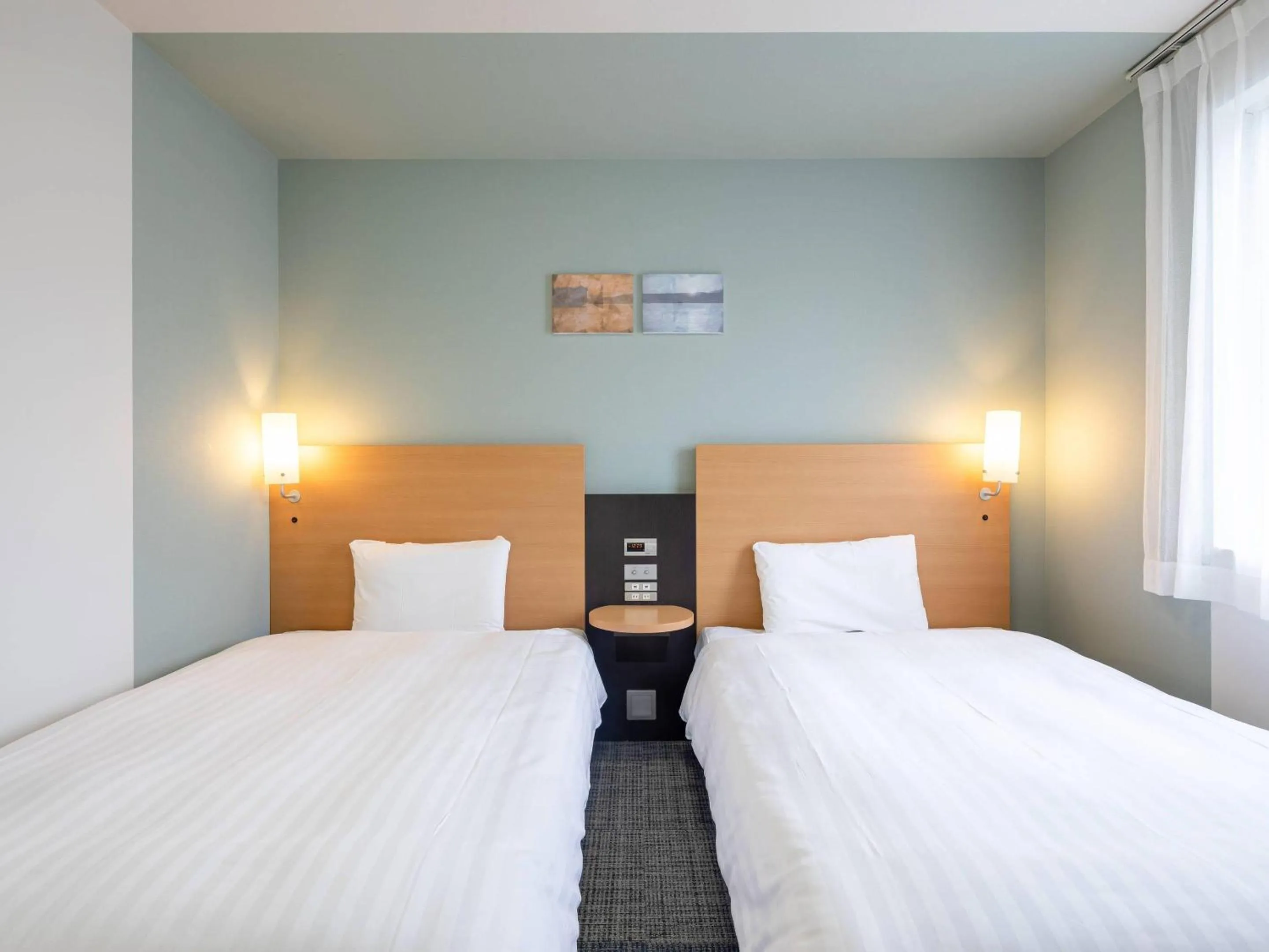 Bedroom, Bed in Comfort Hotel Kure