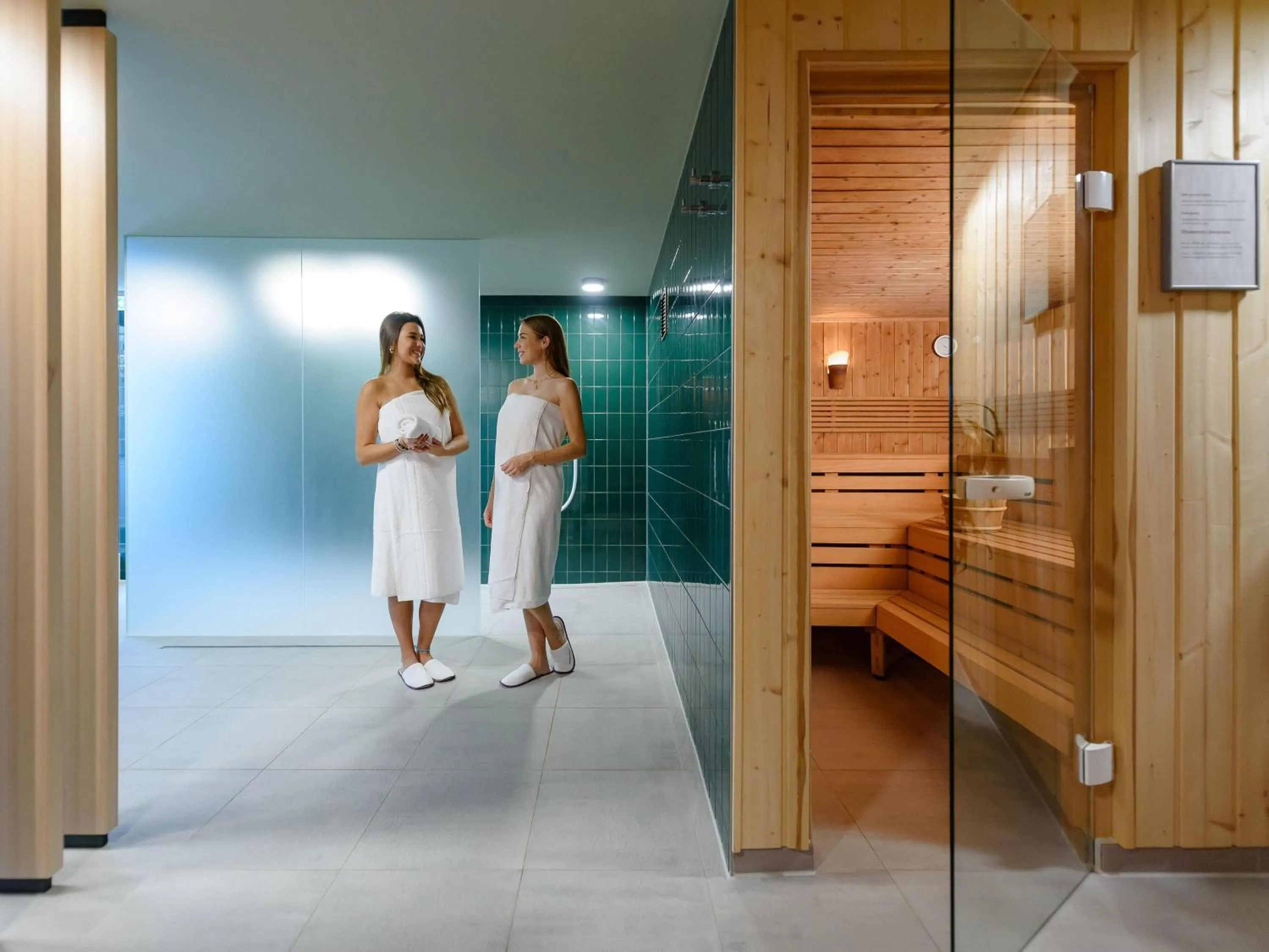 Spa and wellness centre/facilities in Mercure Hotel Wiesbaden City