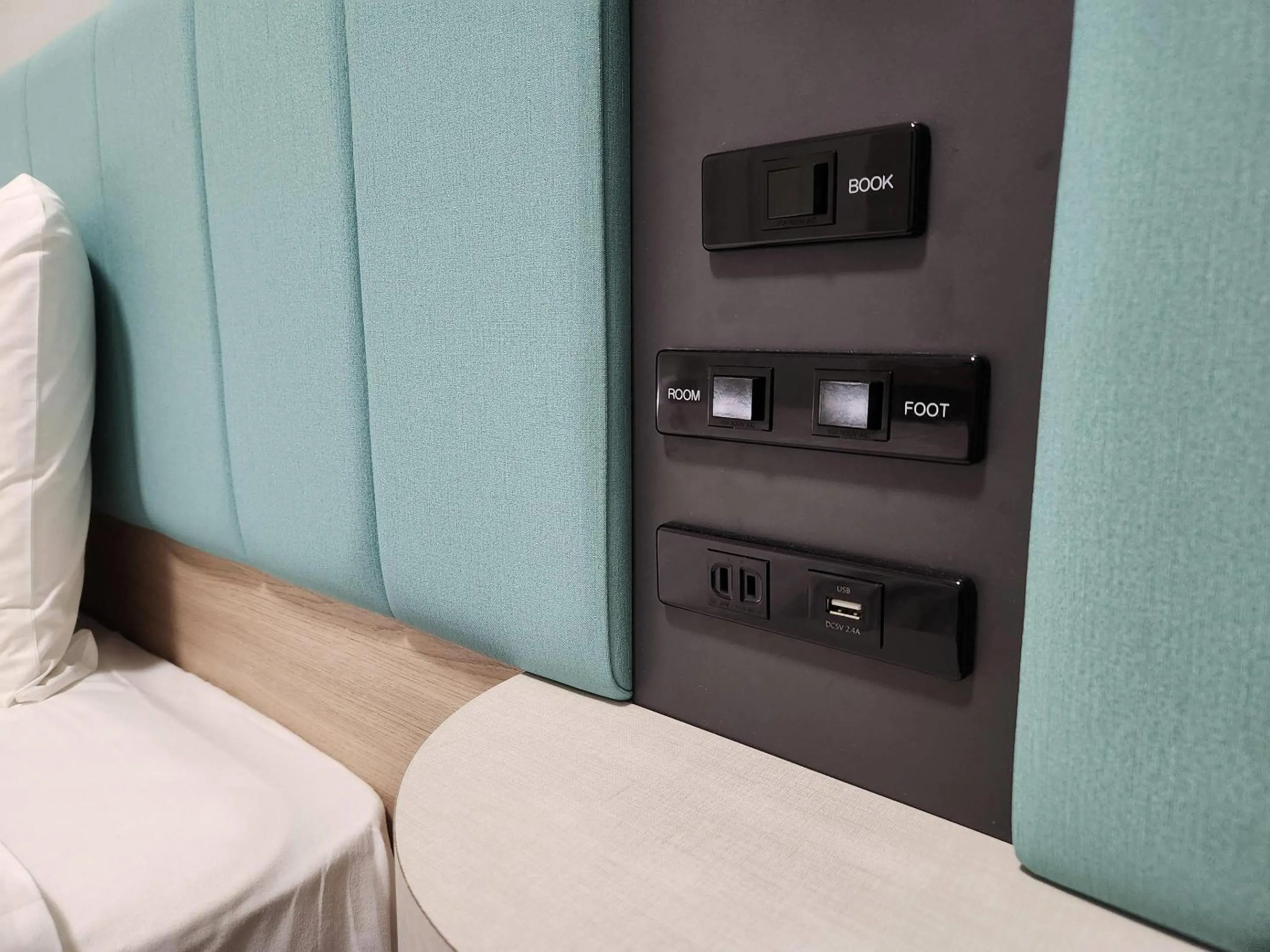 Bedroom, Bed in Comfort Hotel Naha Prefectural Office