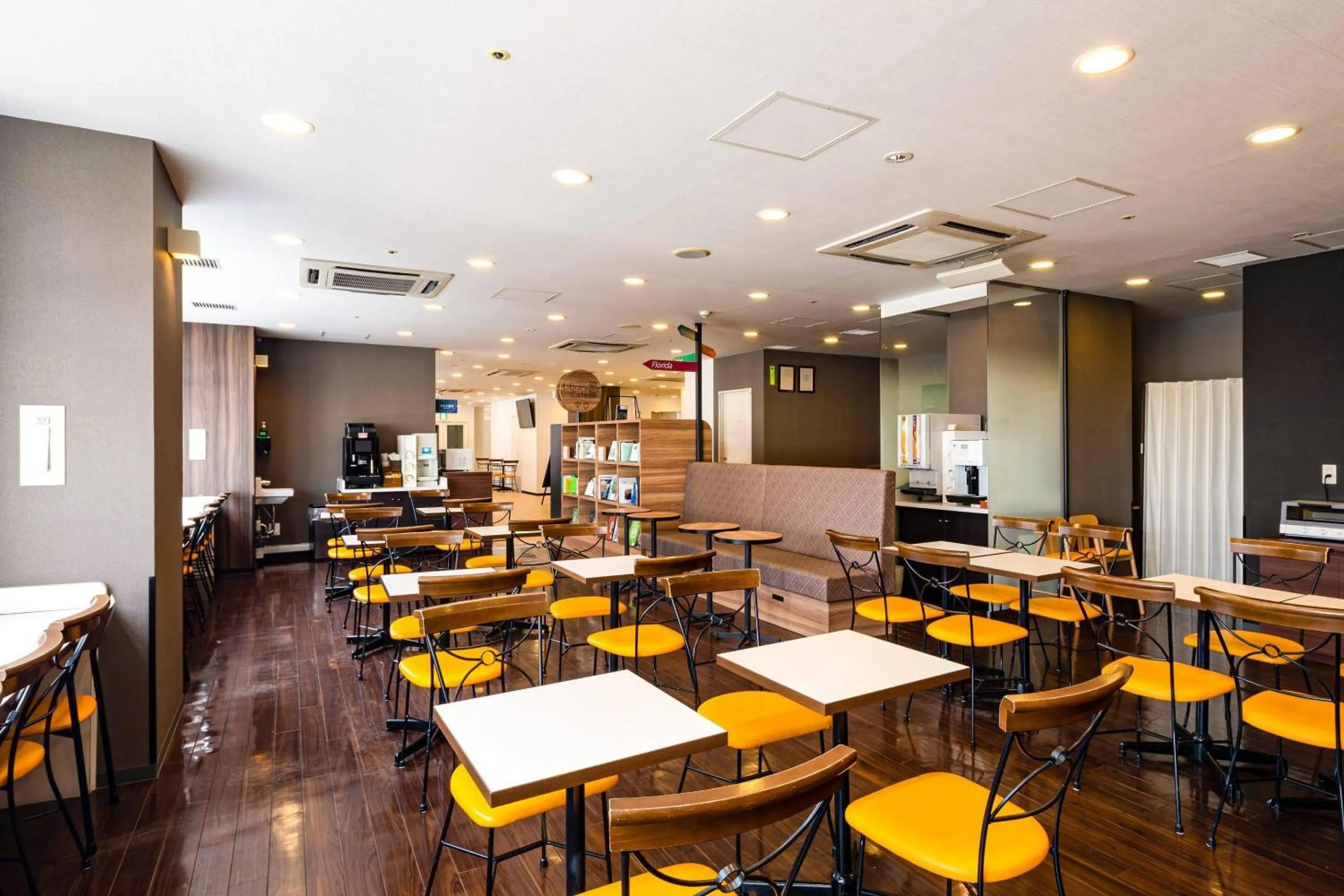 Restaurant/places to eat in Comfort Hotel Sendai East