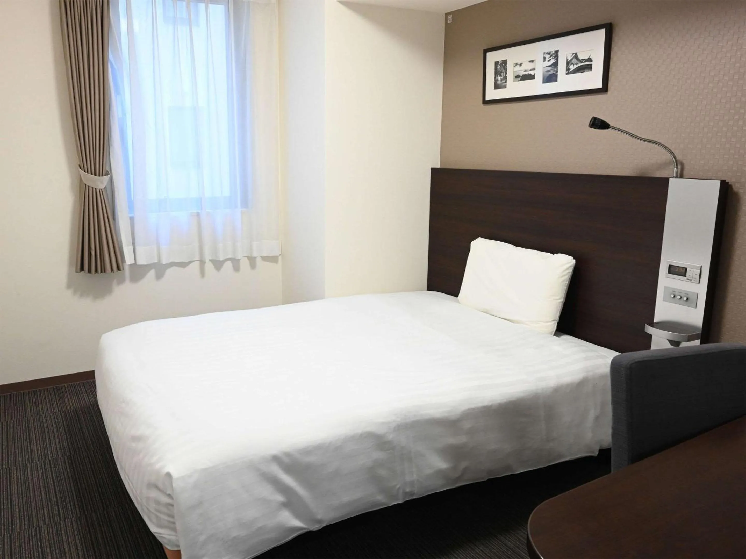 Bedroom, Bed in Comfort Hotel Sendai West