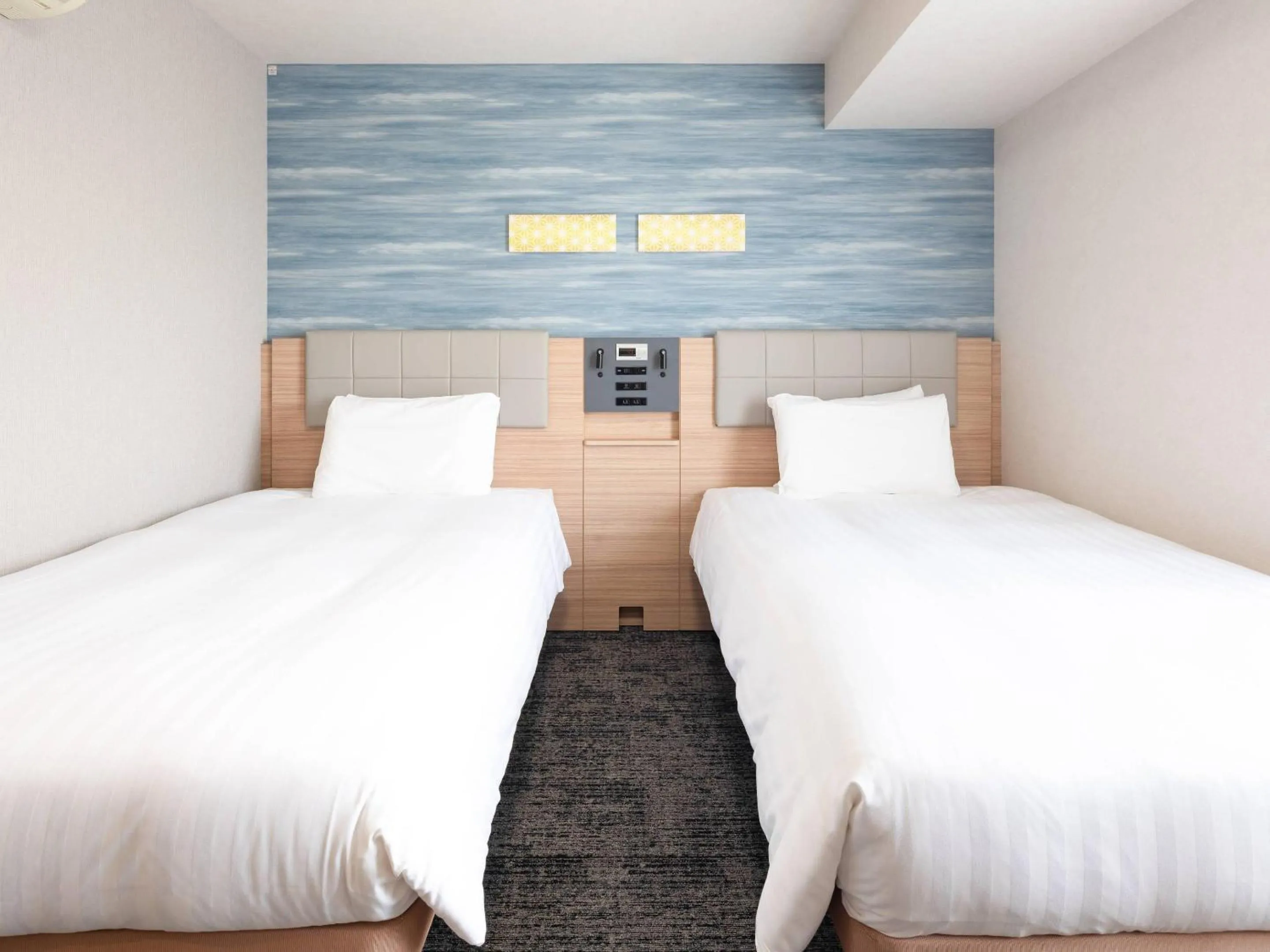 Bedroom, Bed in Comfort Hotel Tokyo Kiyosumi Shirakawa