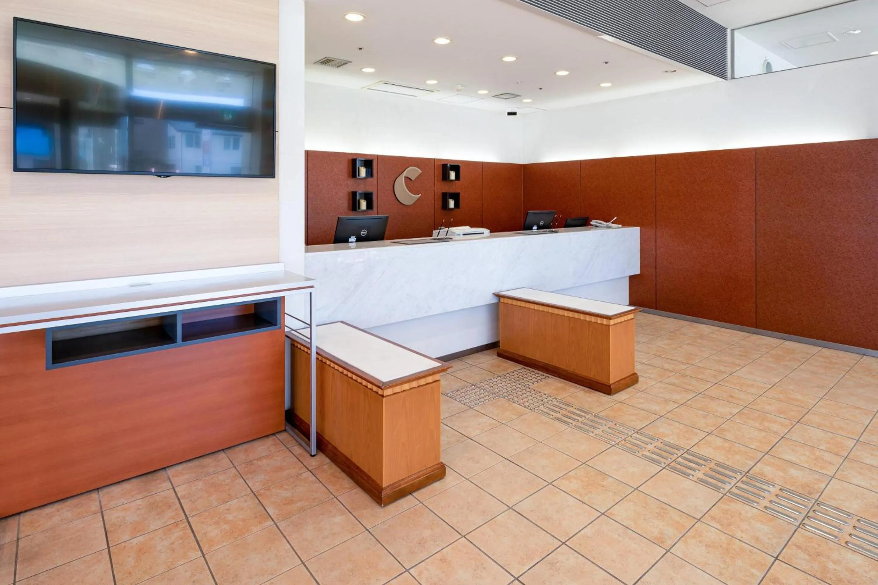 Lobby or reception in Comfort Hotel Toyokawa
