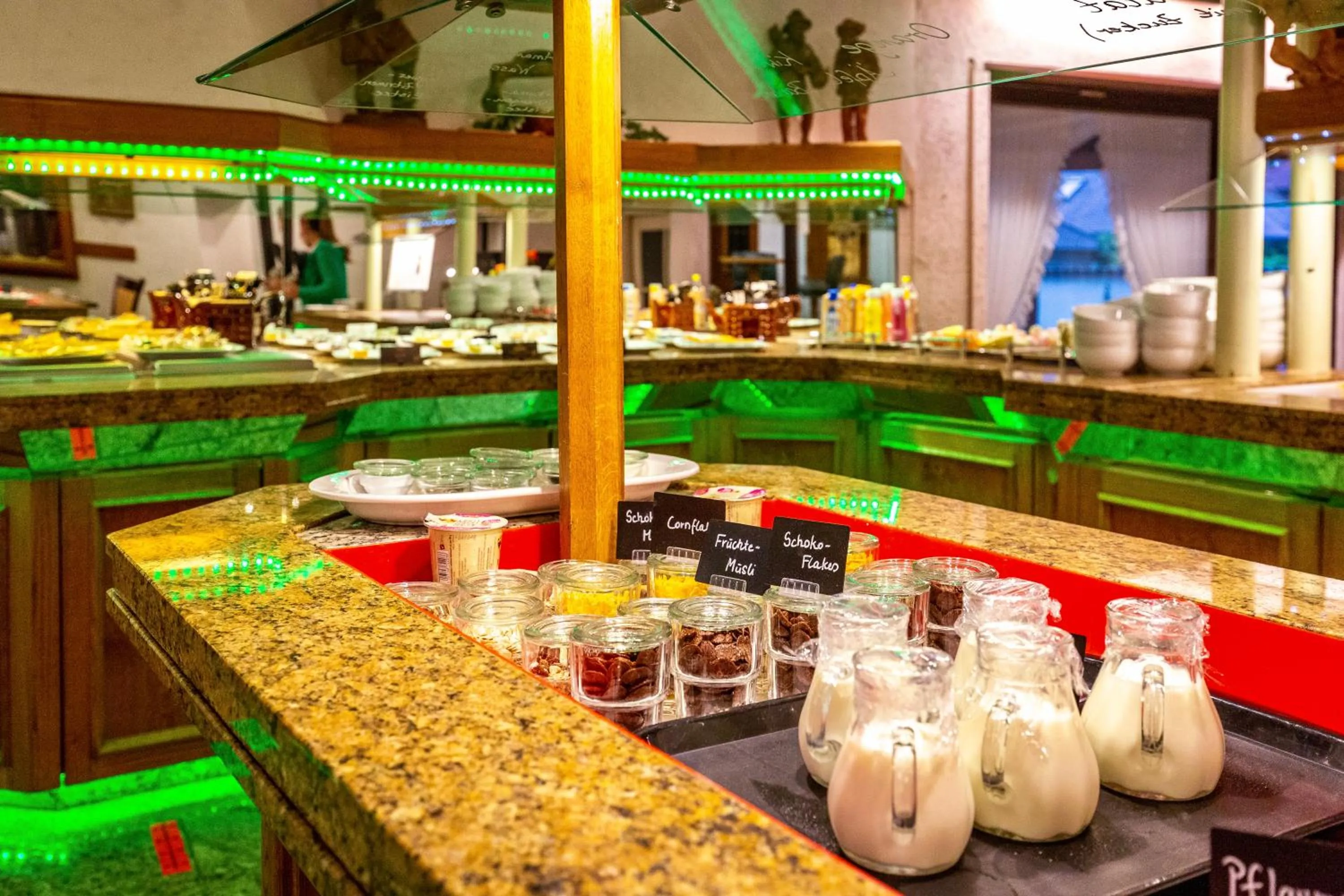 Food and drinks in AAAA Hotelwelt KÜBLER