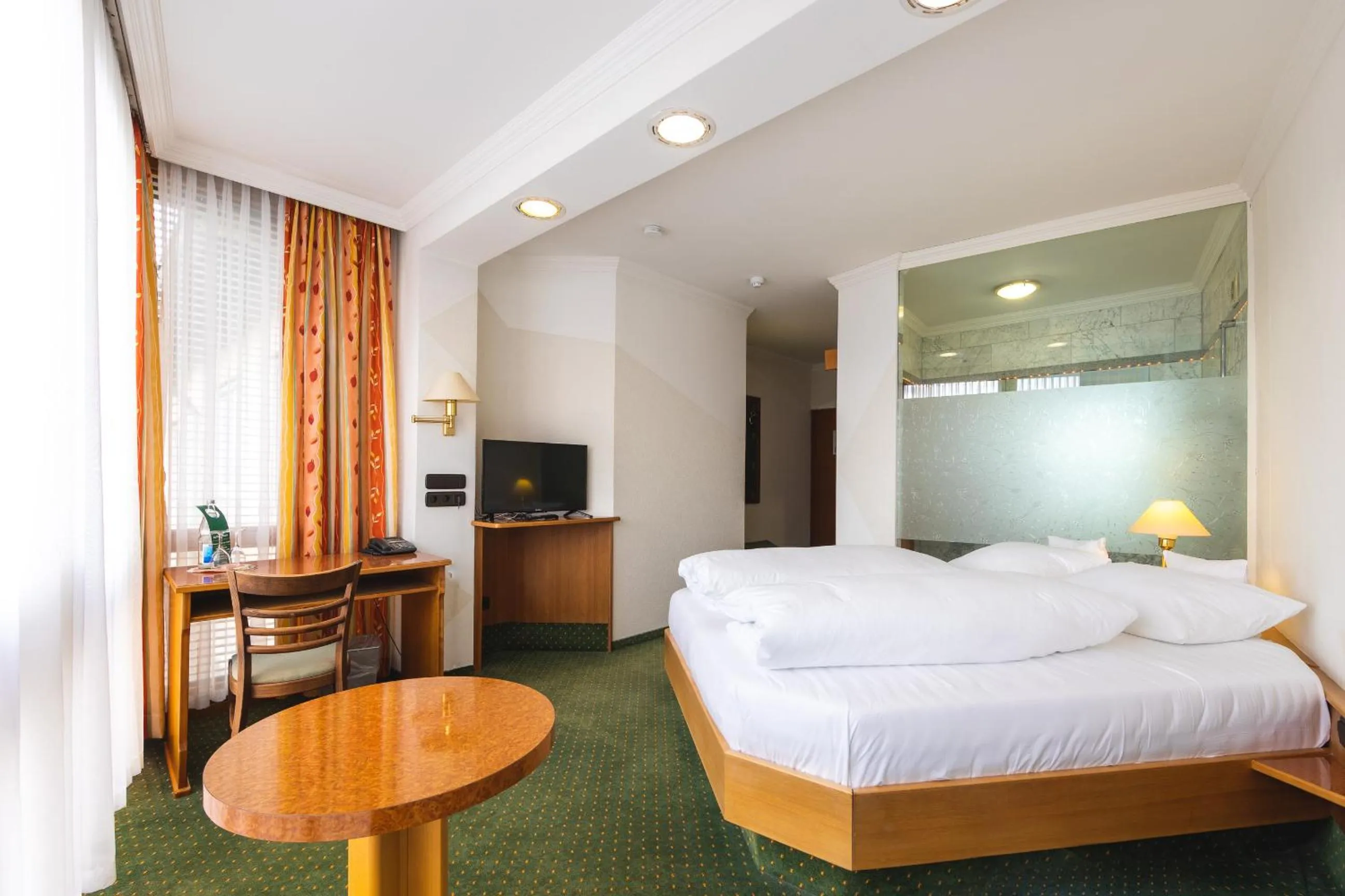 Photo of the whole room, Bed in AAAA Hotelwelt KÜBLER