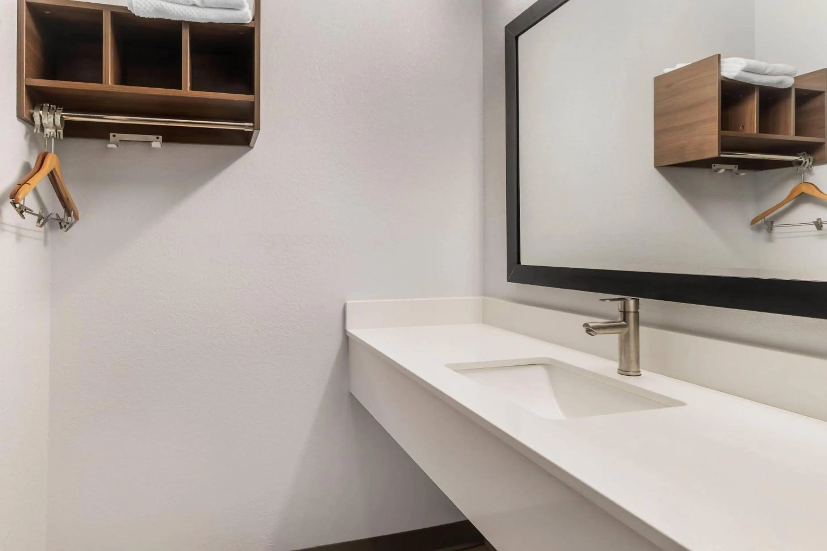 Bathroom in Quality Inn Madison - Huntsville