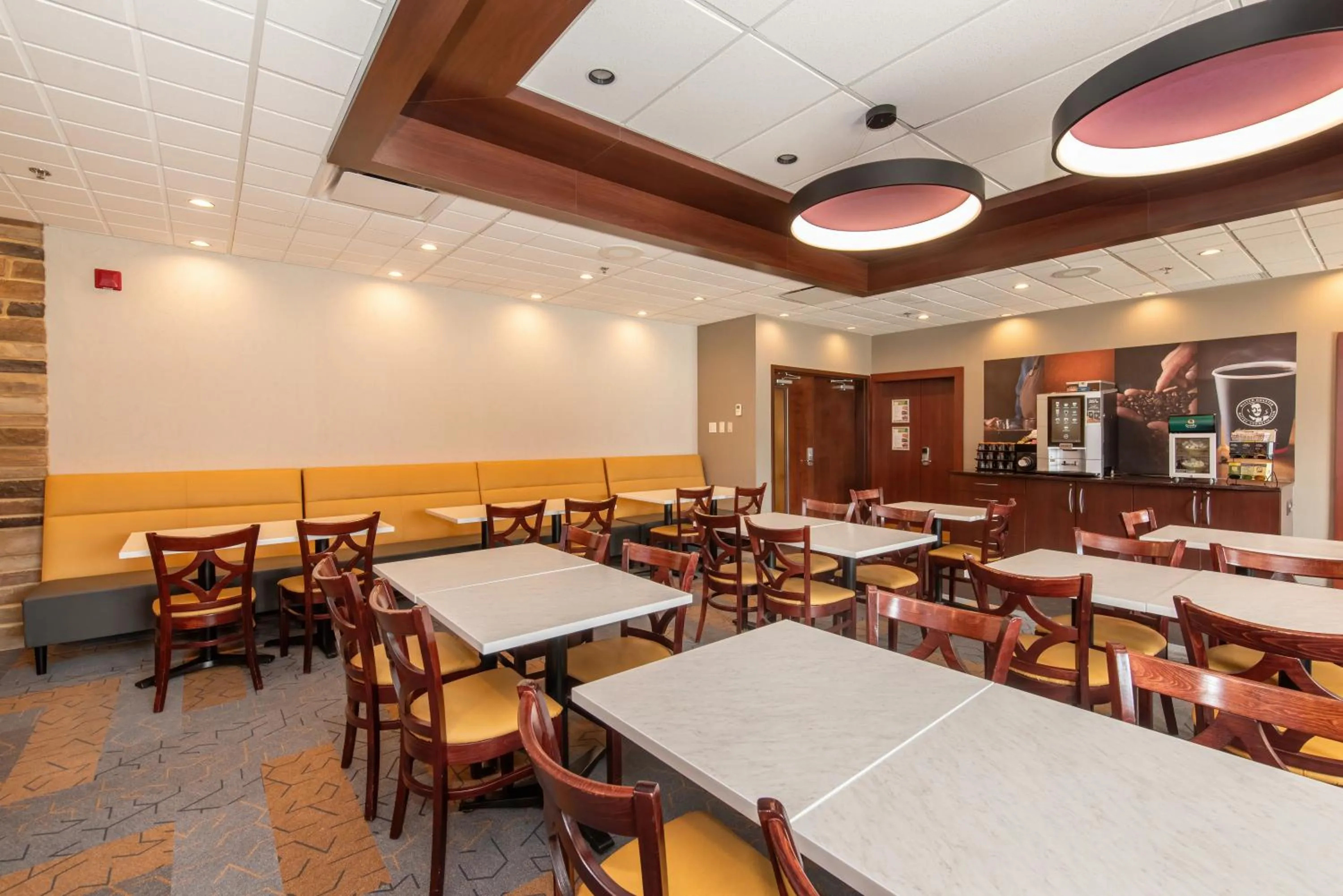 Living room in Quality Inn & Suites