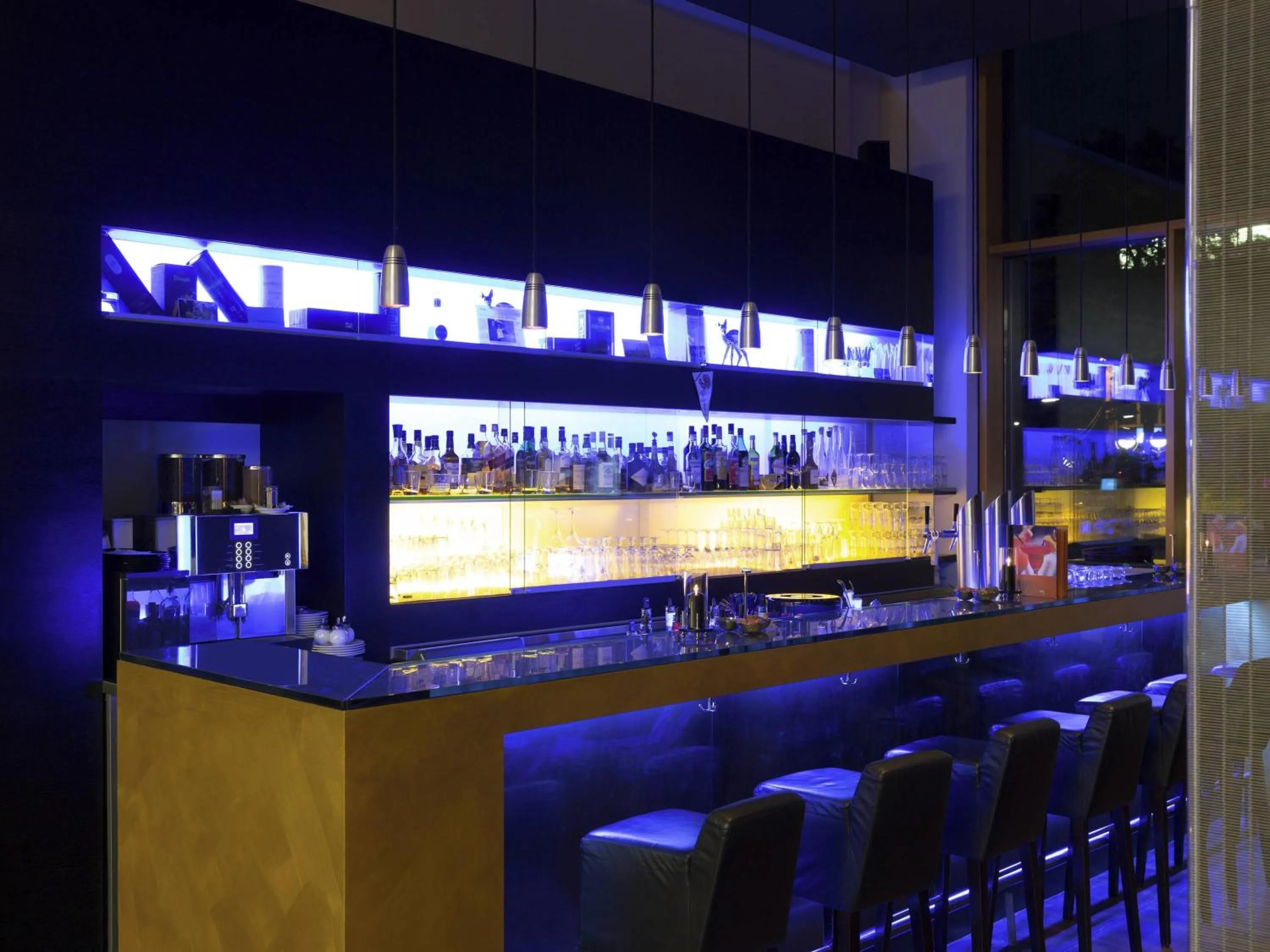 Lounge or bar in Novotel Karlsruhe City