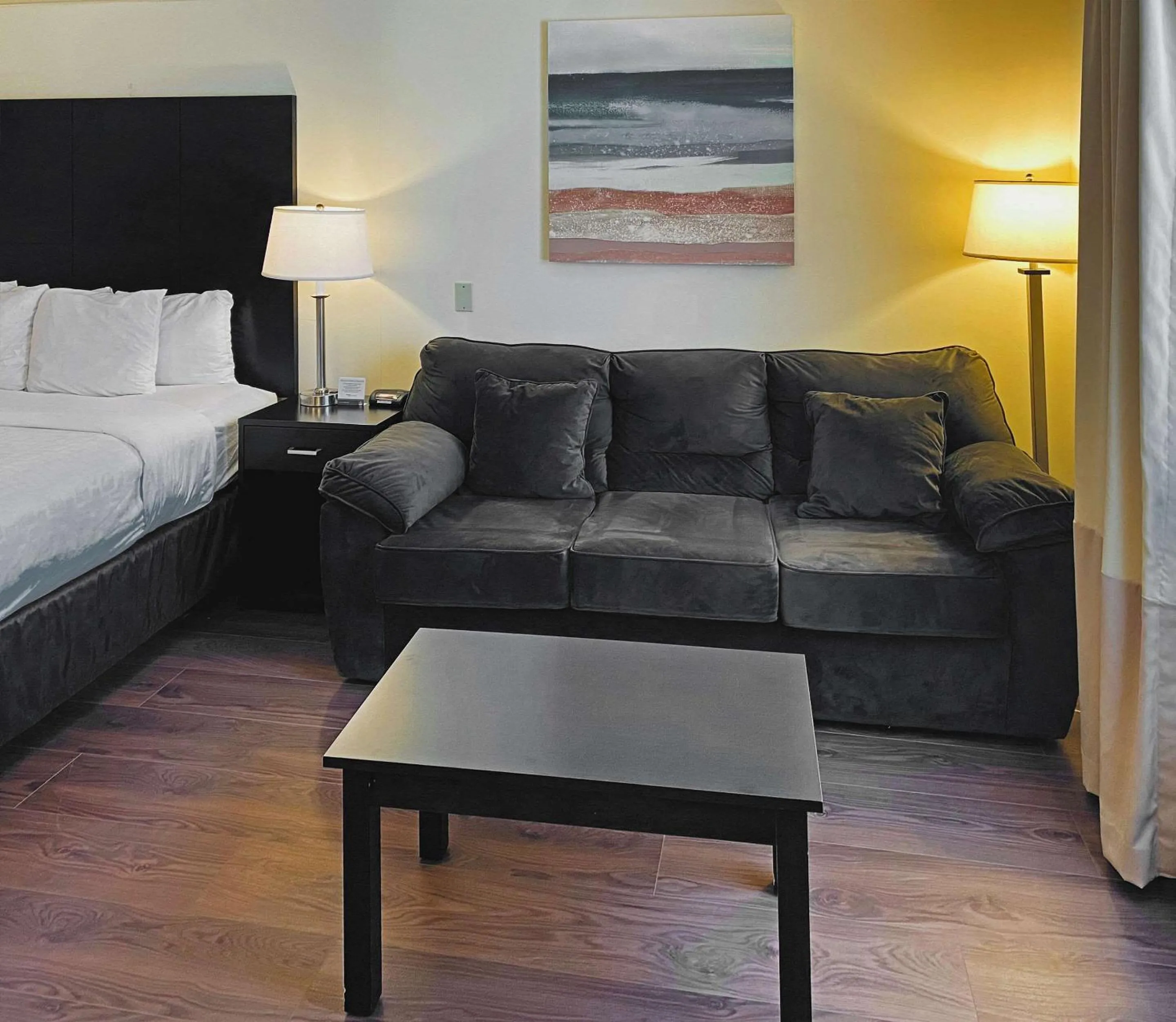 Photo of the whole room, Bed in Clarion Hotel & Conference Center Toms River