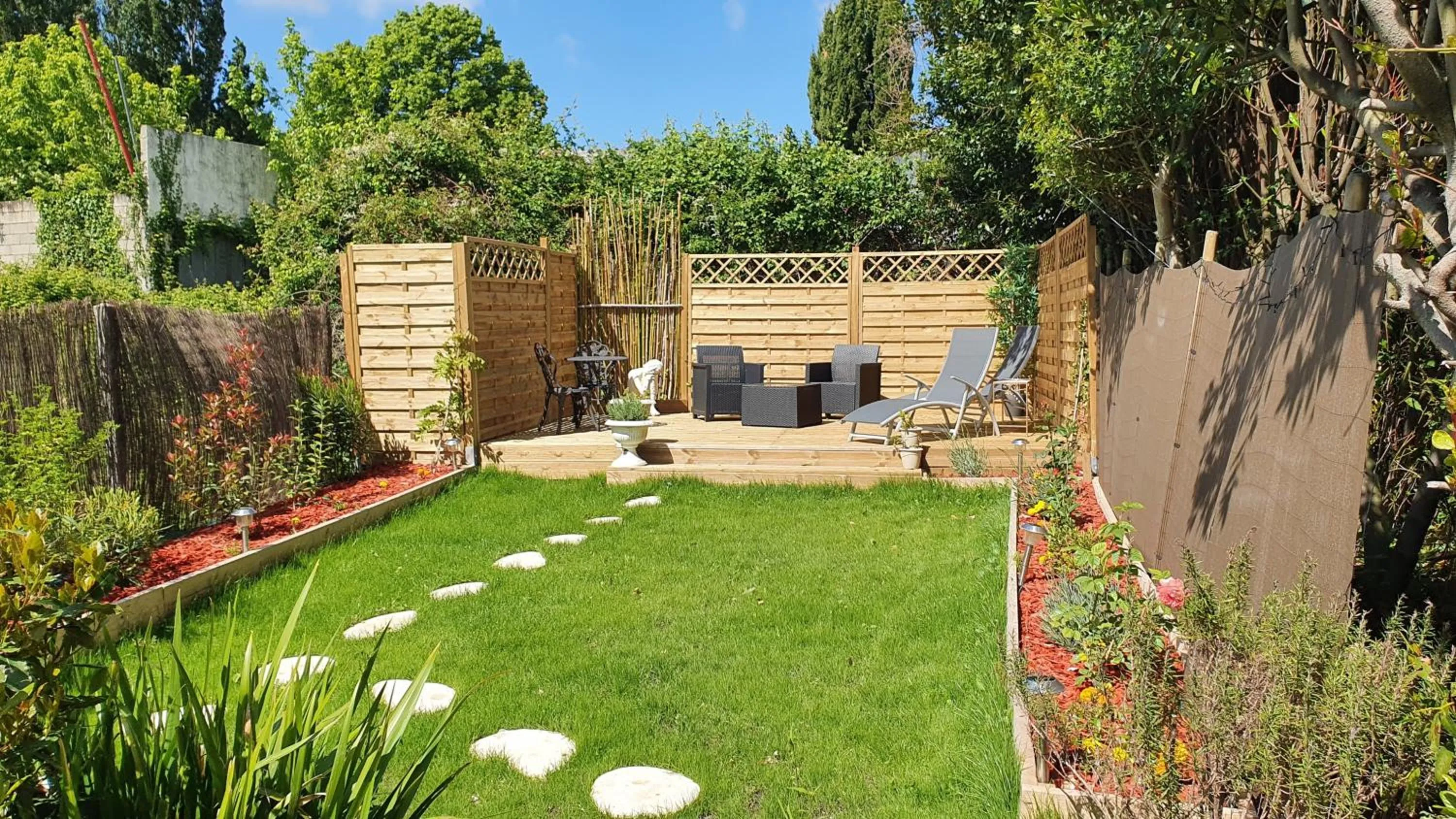 Garden in Le Logis d'Epargnes B&B and Gite