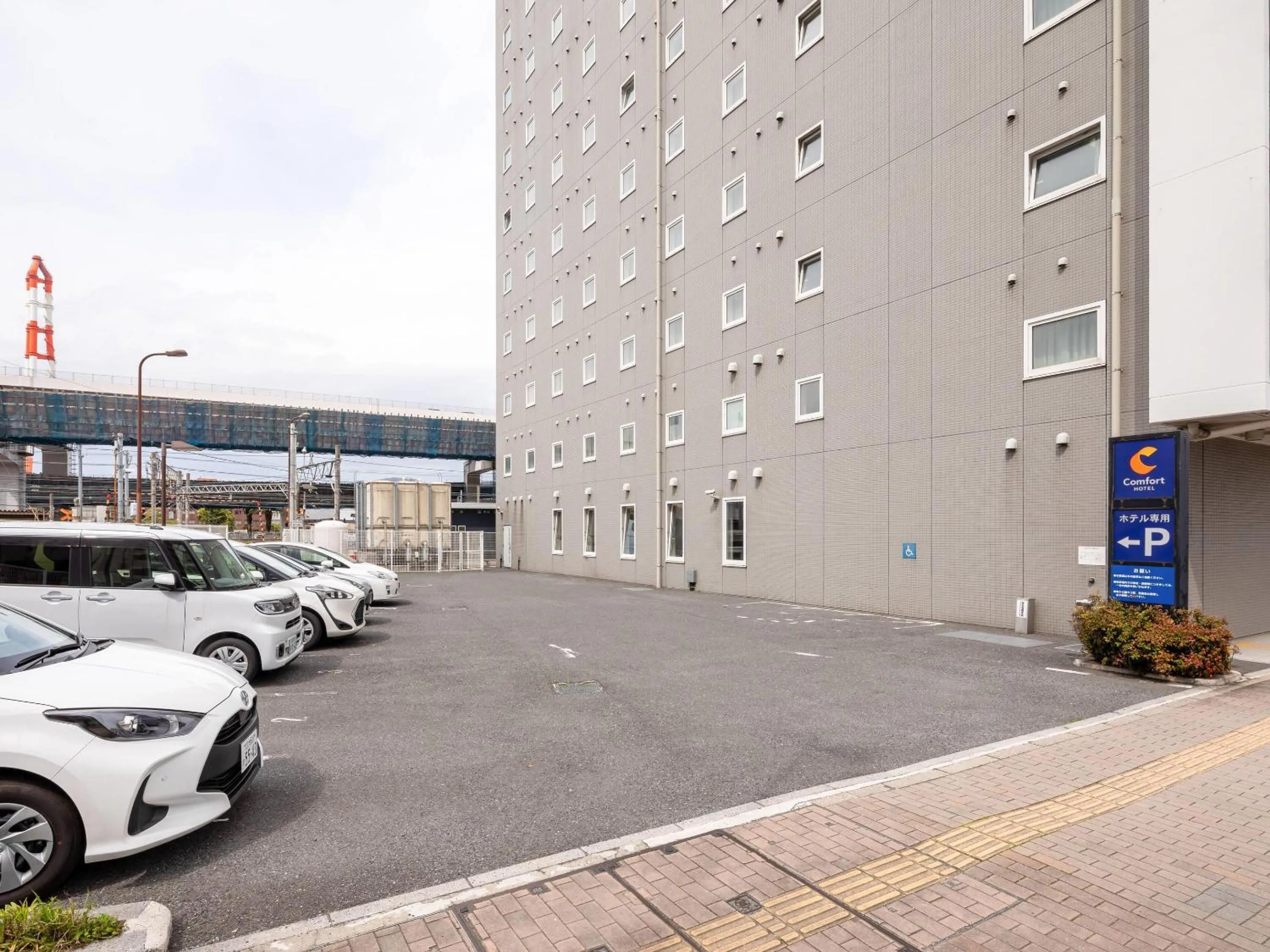 Property building in Comfort Hotel Kurosaki