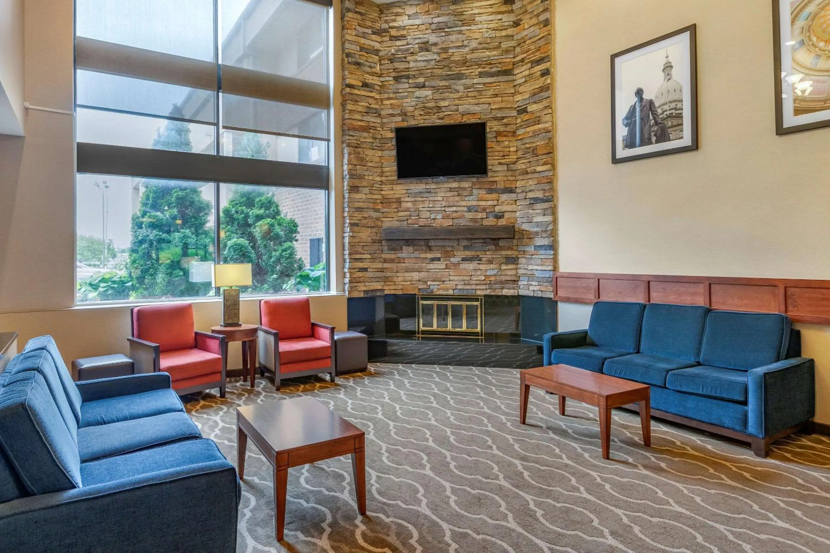 Lobby or reception in Comfort Inn Lansing West