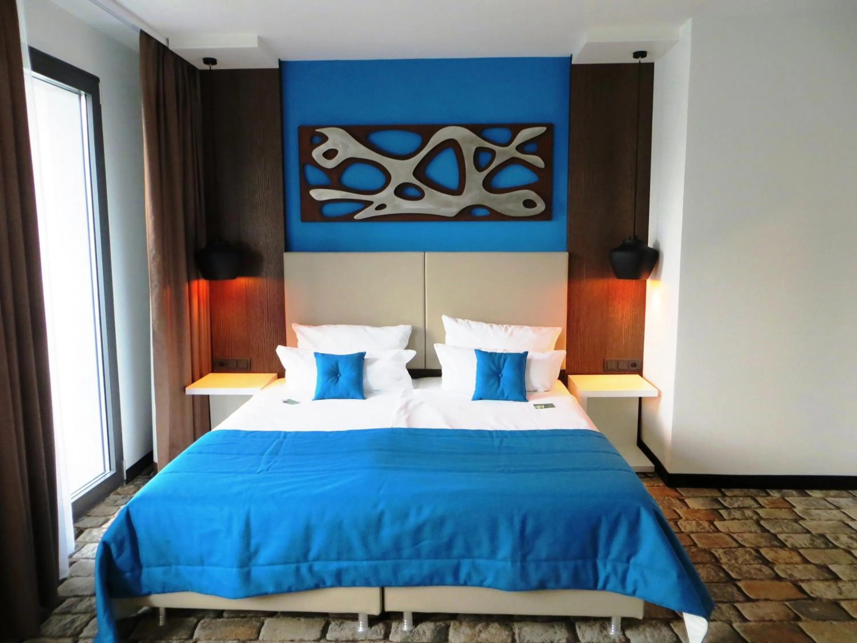 Photo of the whole room, Bed in Turm Hotel