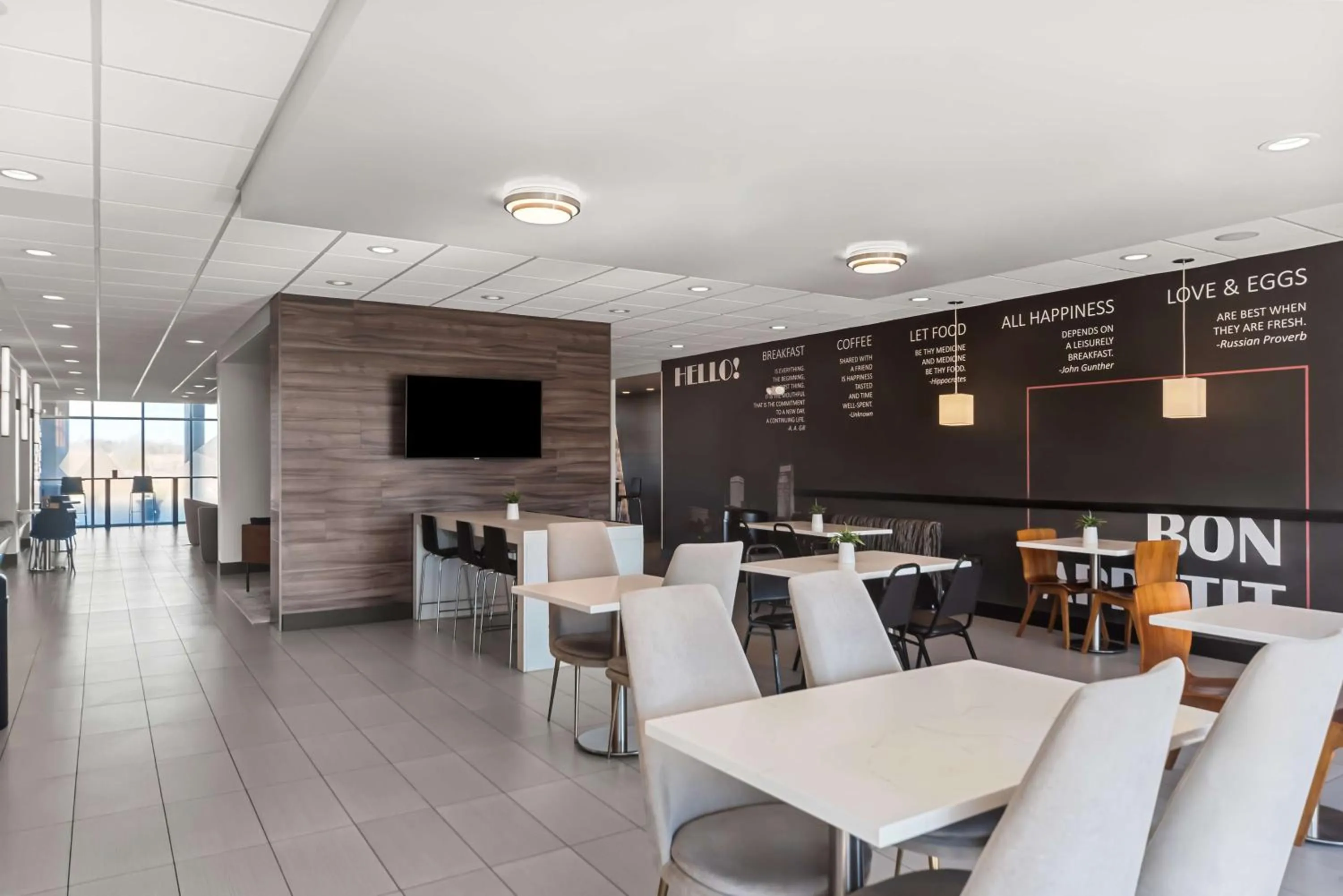 Breakfast in Best Western Plus Ogallala Inn