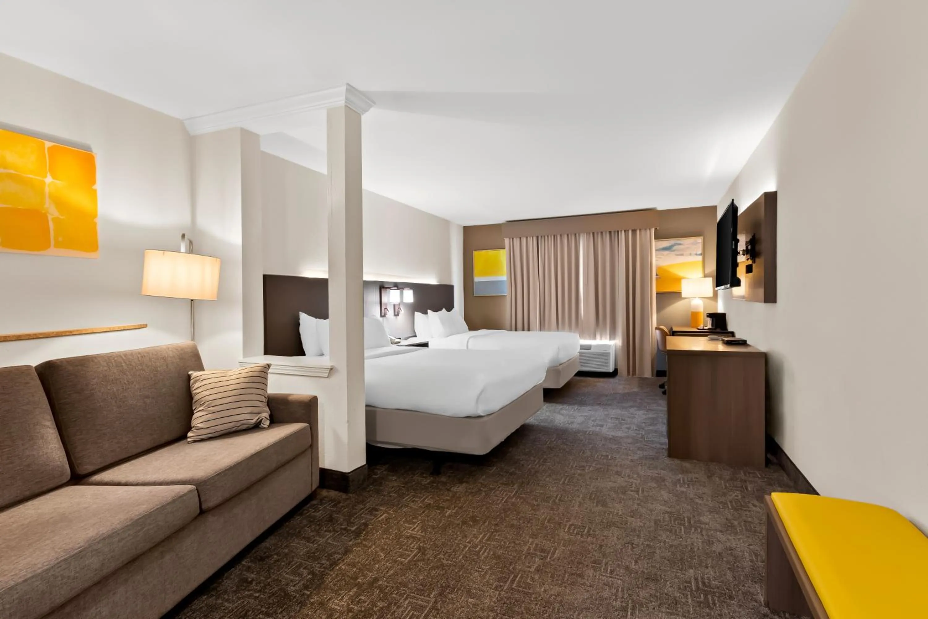 Bedroom, Bed in Comfort Inn & Suites Elk City South