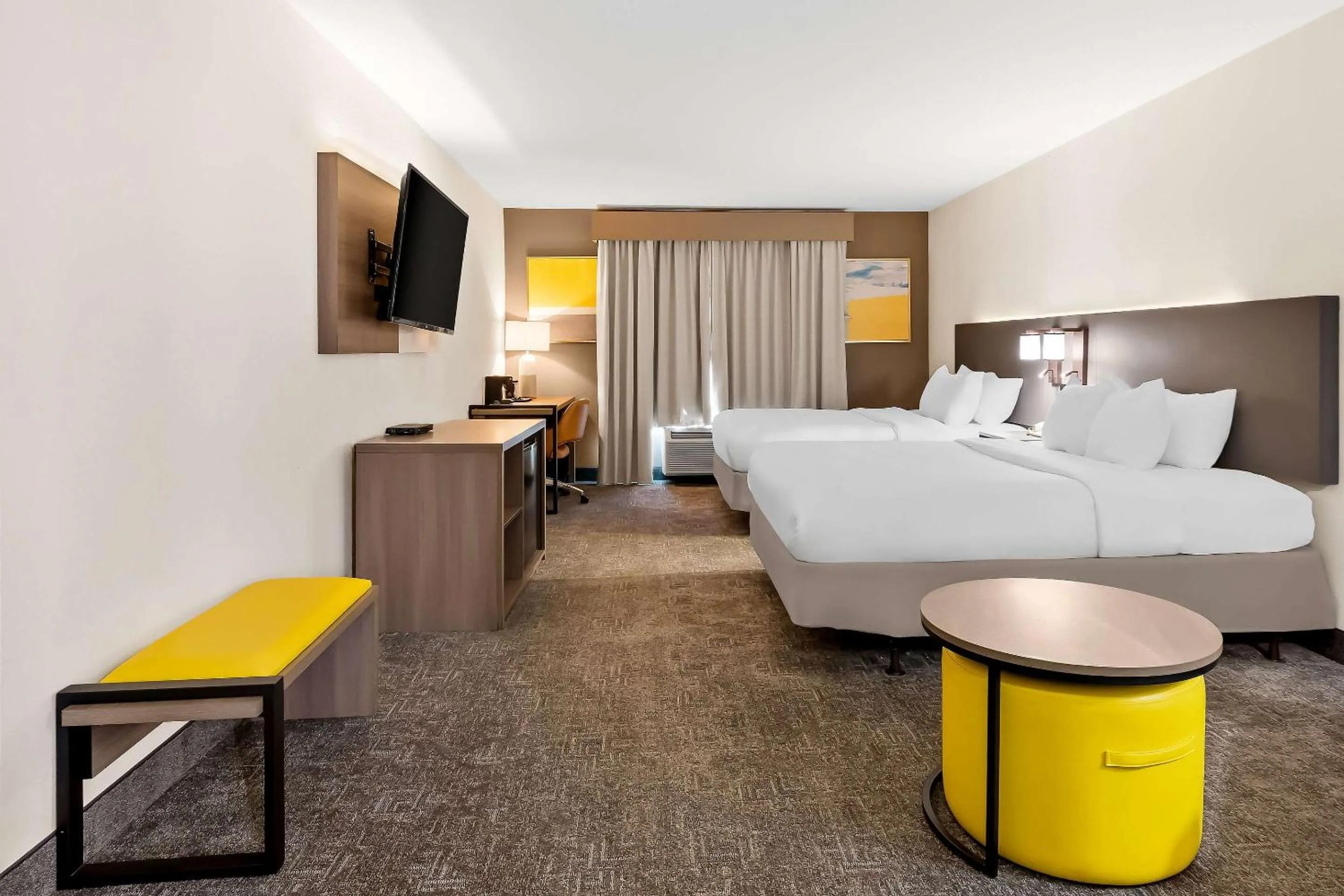 Bedroom, Bed in Comfort Inn & Suites Elk City South