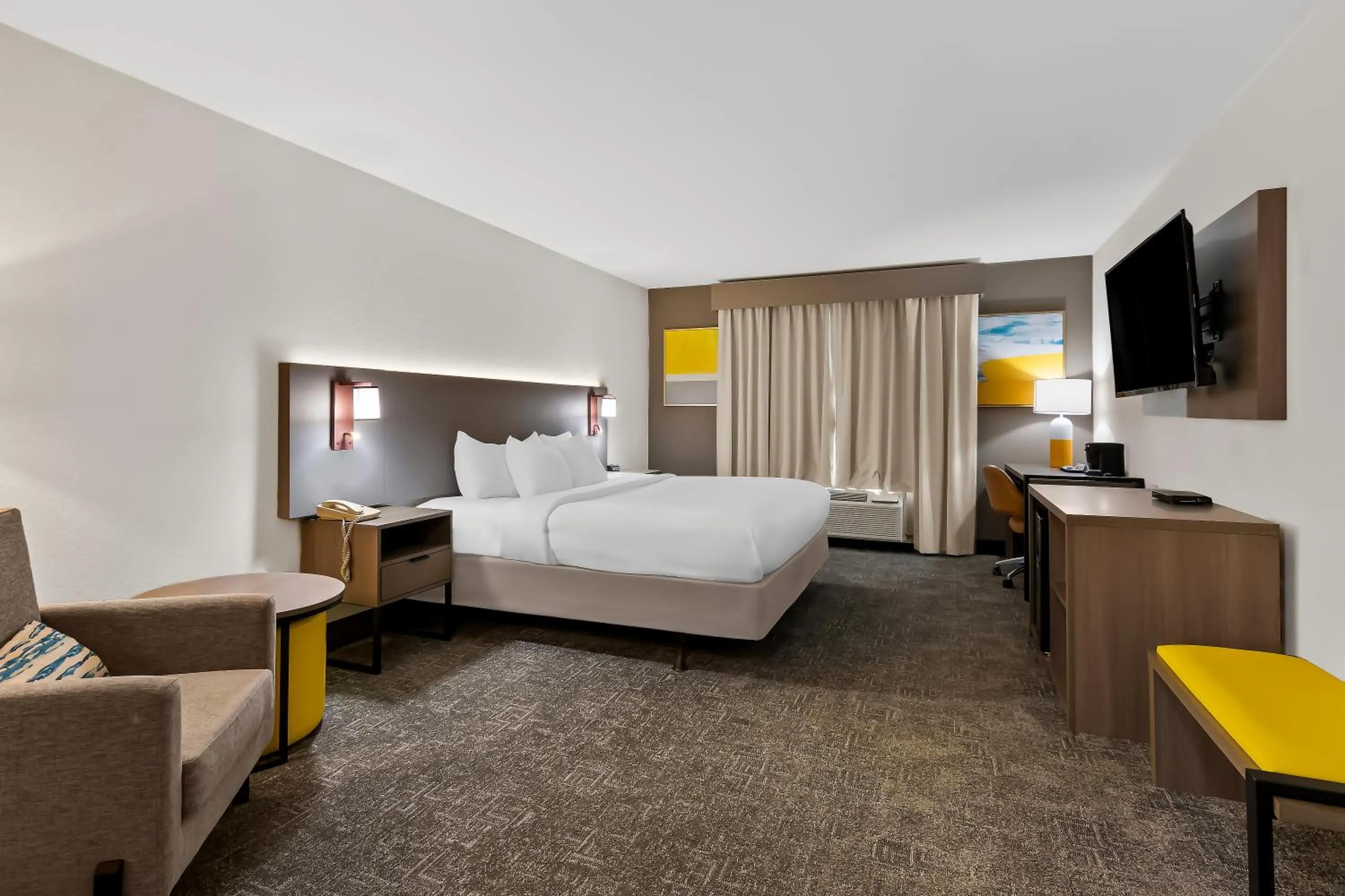 Bedroom, Bed in Comfort Inn & Suites Elk City South