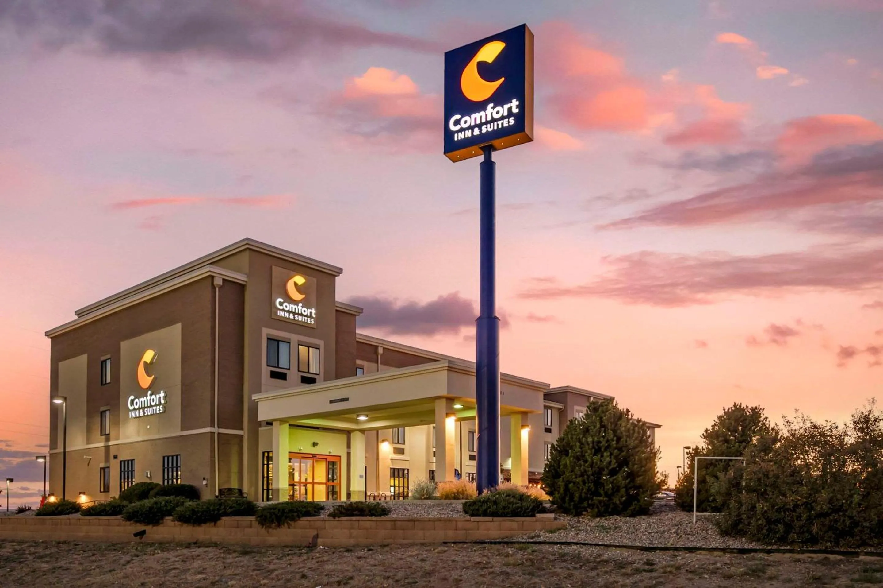 Property building in Comfort Inn & Suites