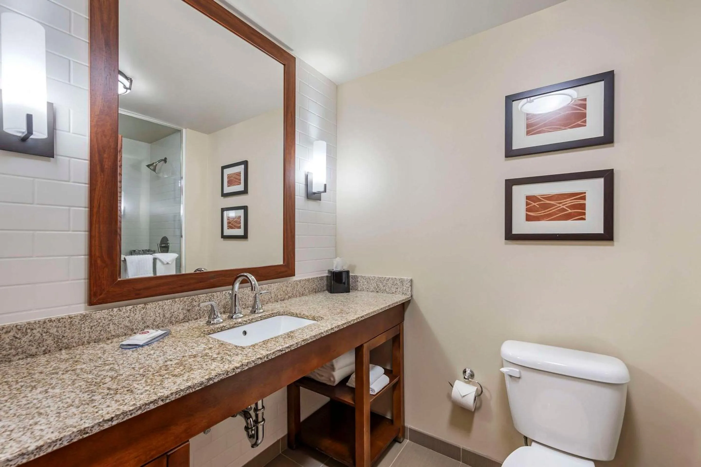 Bedroom in Comfort Inn & Suites