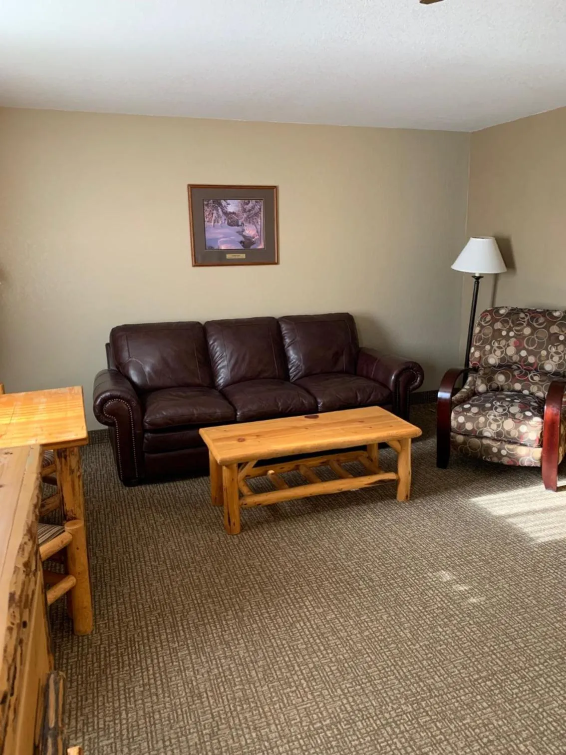 The Antler Lodge - Gardiner