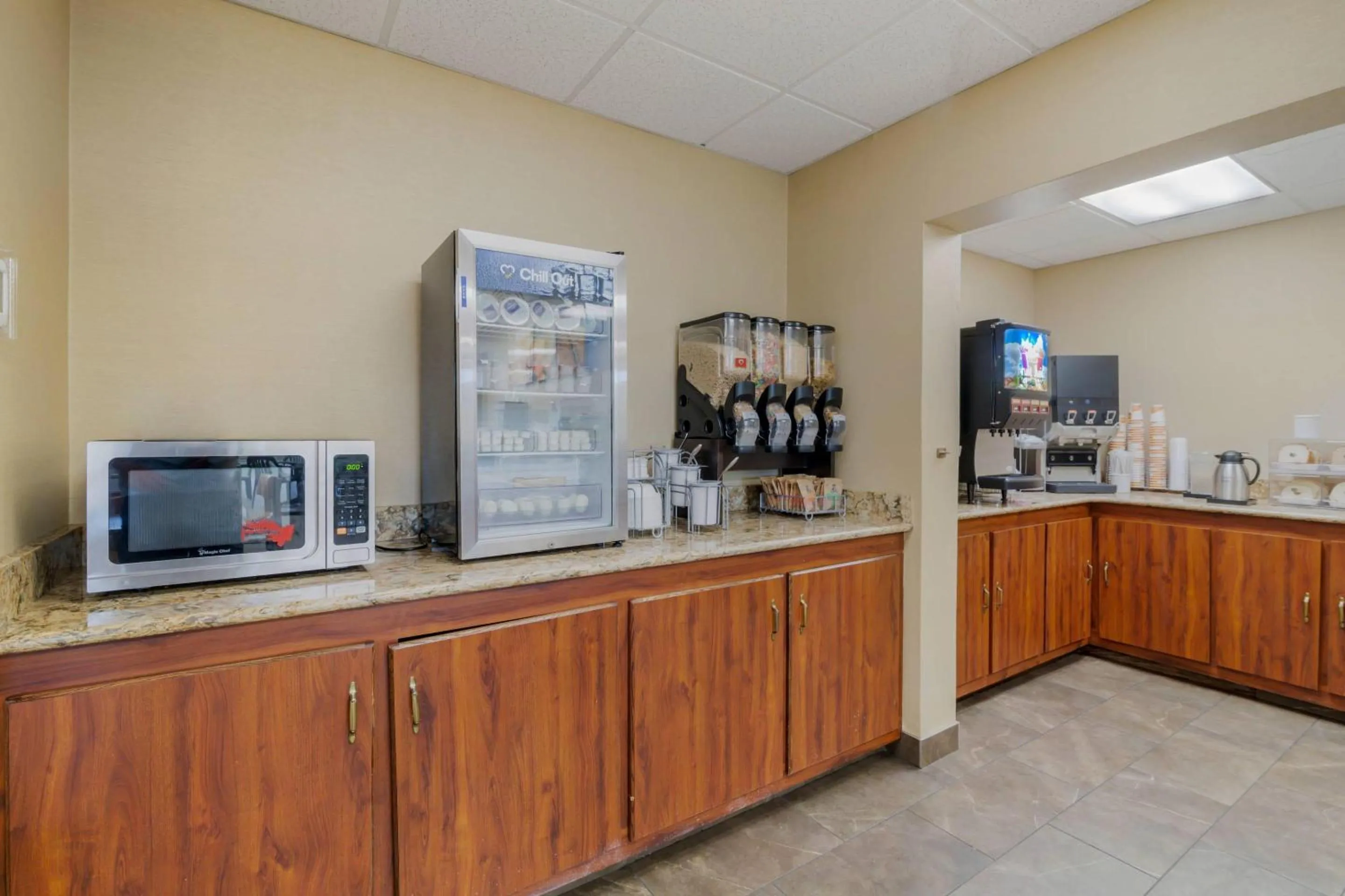 Breakfast in Comfort Inn Bismarck