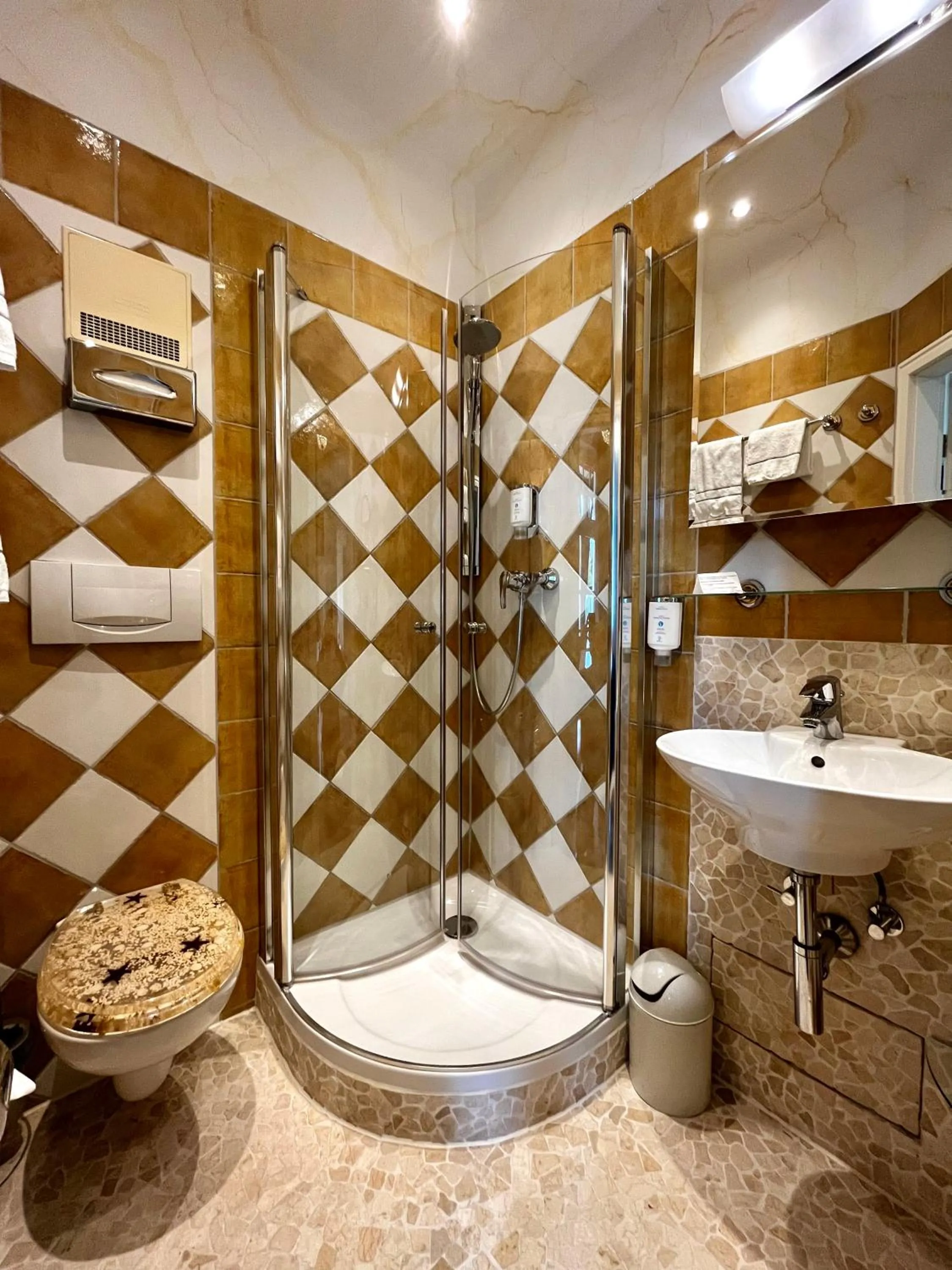 Toilet in PARK VILLA zentral am Mittelrhein Zimmer&Apartments Self check in Aparthotel