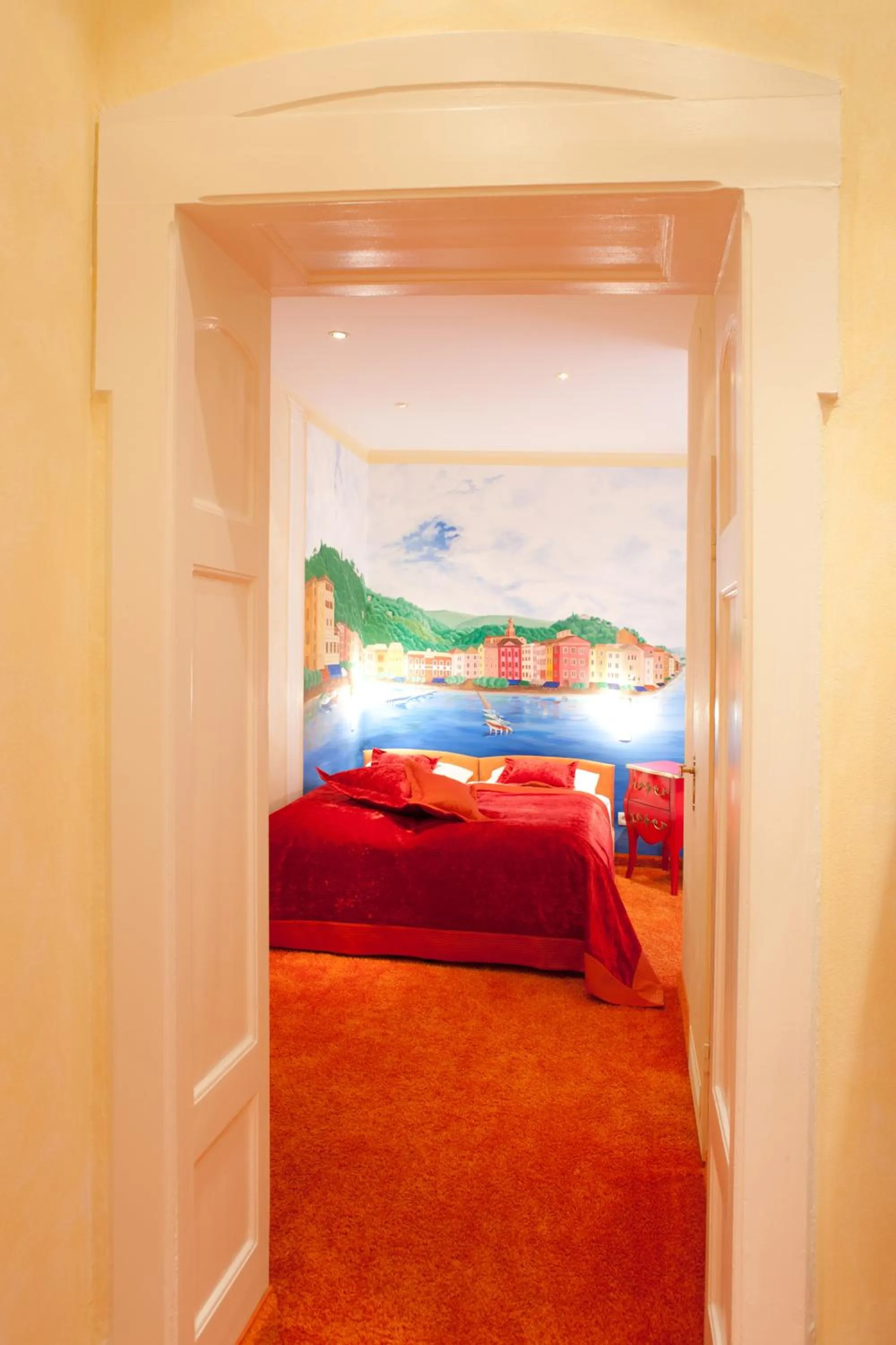 Photo of the whole room, Bed in PARK VILLA zentral am Mittelrhein Zimmer&Apartments Self check in Aparthotel