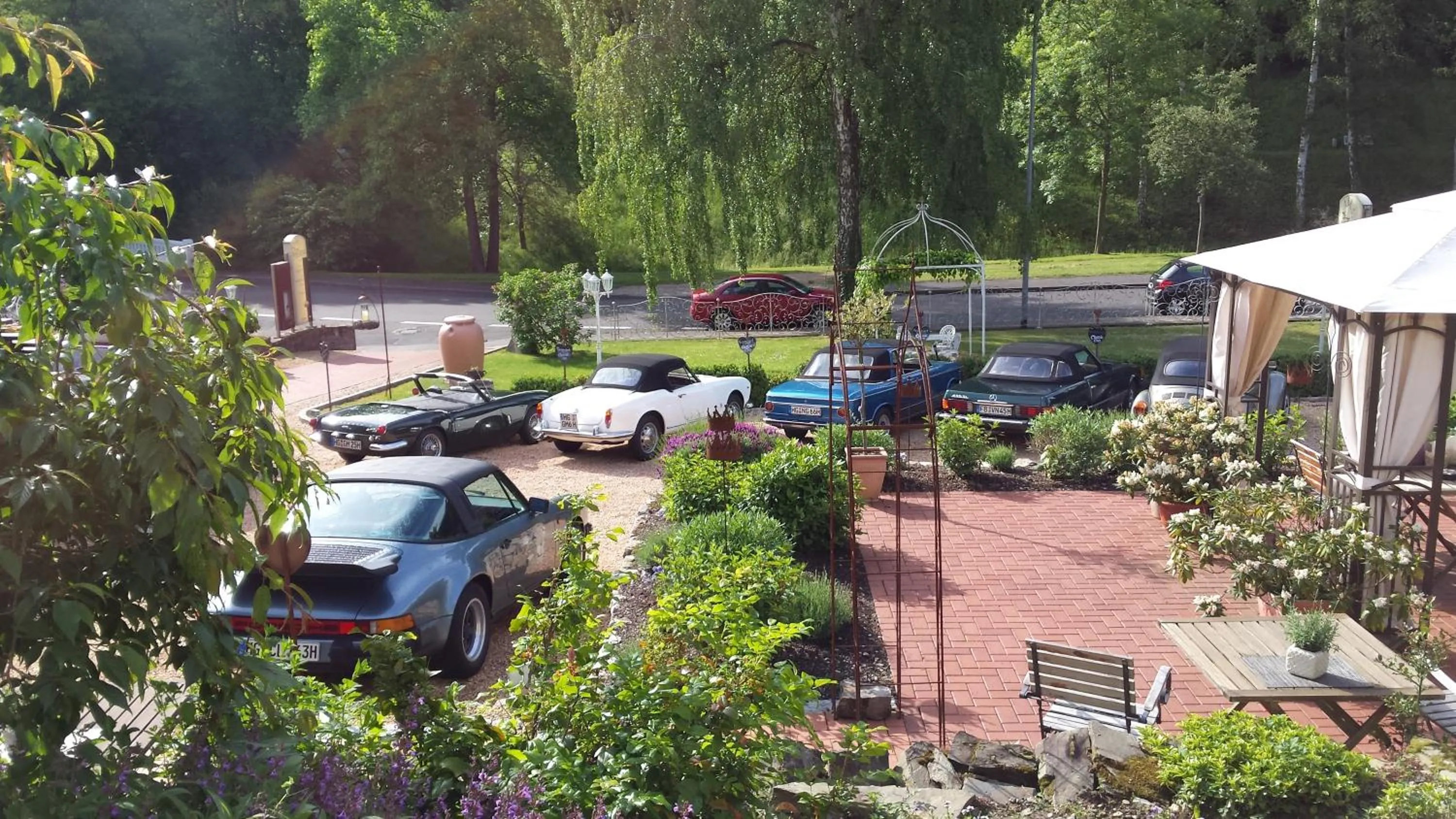 Parking in PARK VILLA zentral am Mittelrhein Zimmer&Apartments Self check in Aparthotel