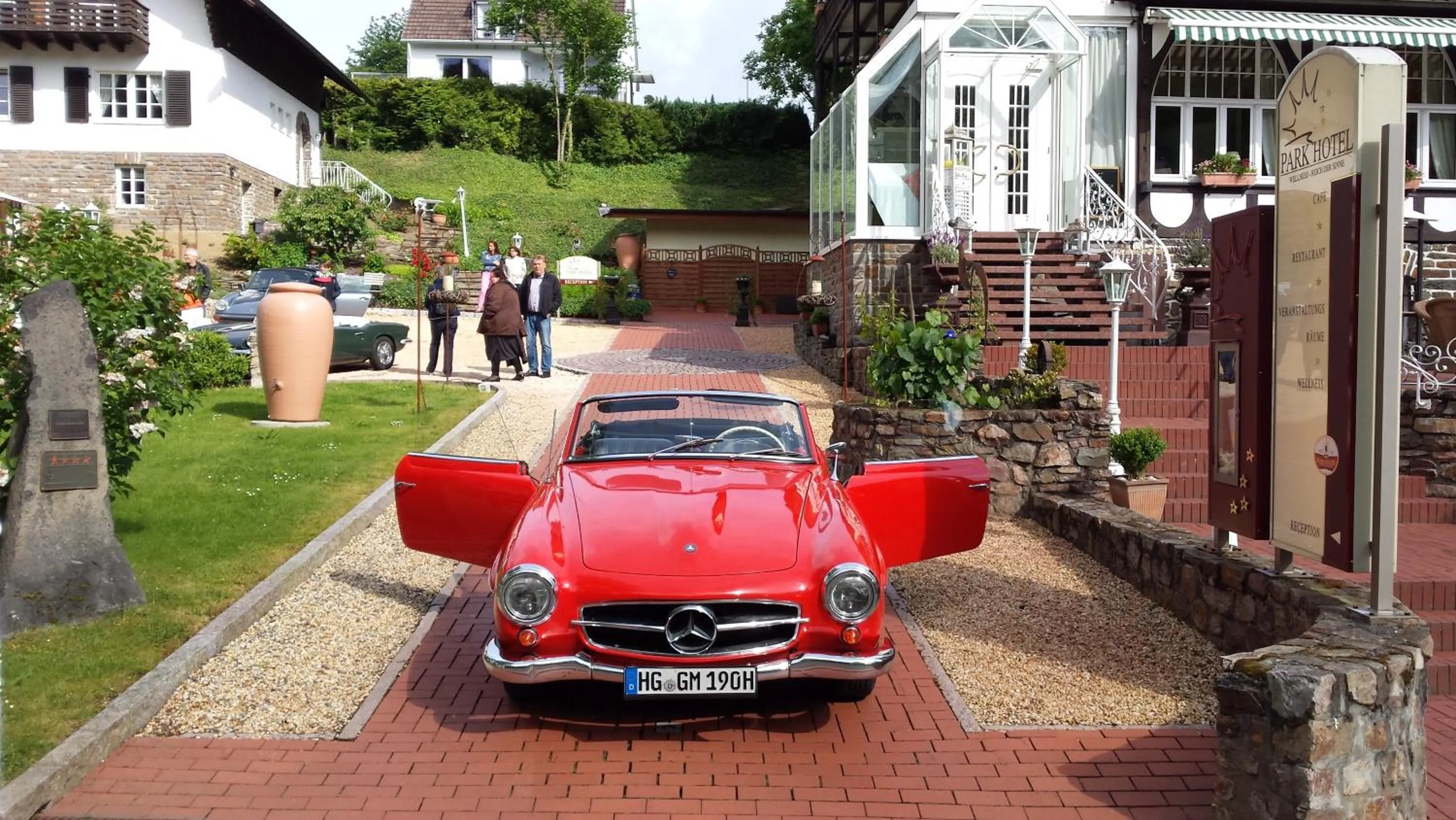 Patio in PARK VILLA zentral am Mittelrhein Zimmer&Apartments Self check in Aparthotel