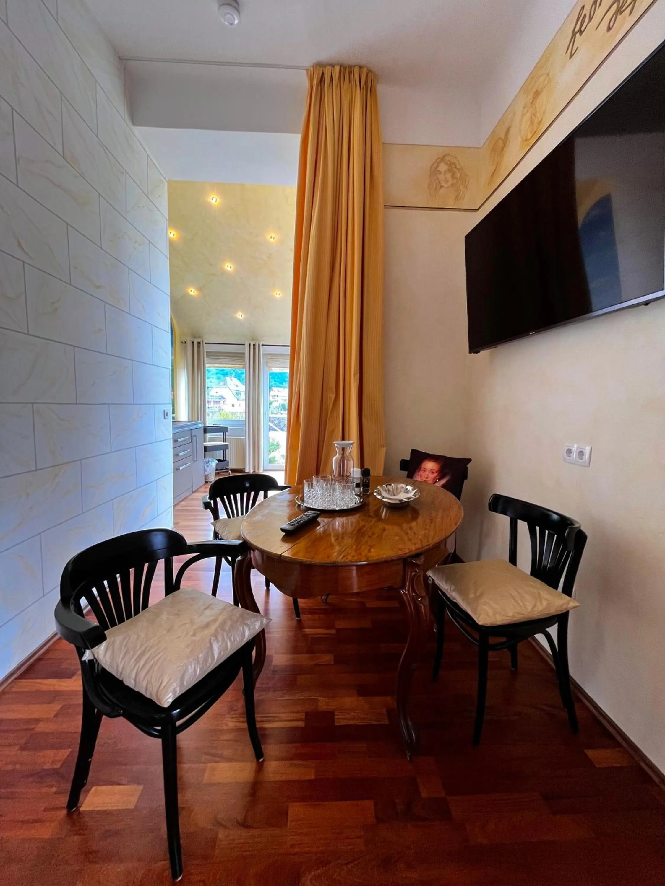 Seating area in PARK VILLA zentral am Mittelrhein Zimmer&Apartments Self check in Aparthotel