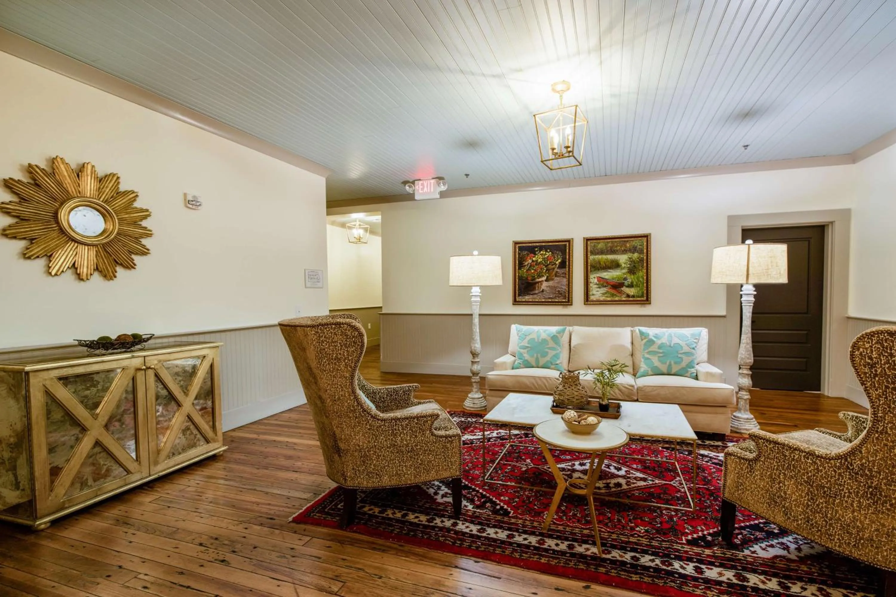 Property building in Hotel Florence, Tapestry Collection by Hilton