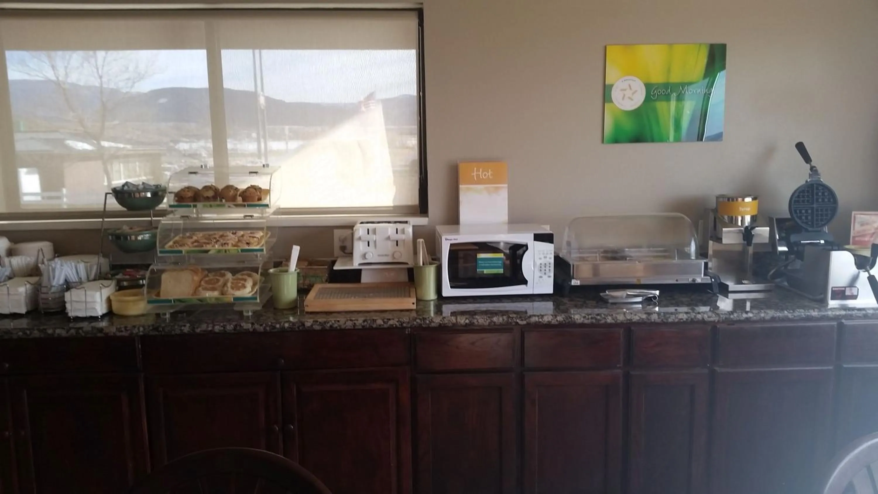 Breakfast in Wingate by Wyndham Beaver I-15