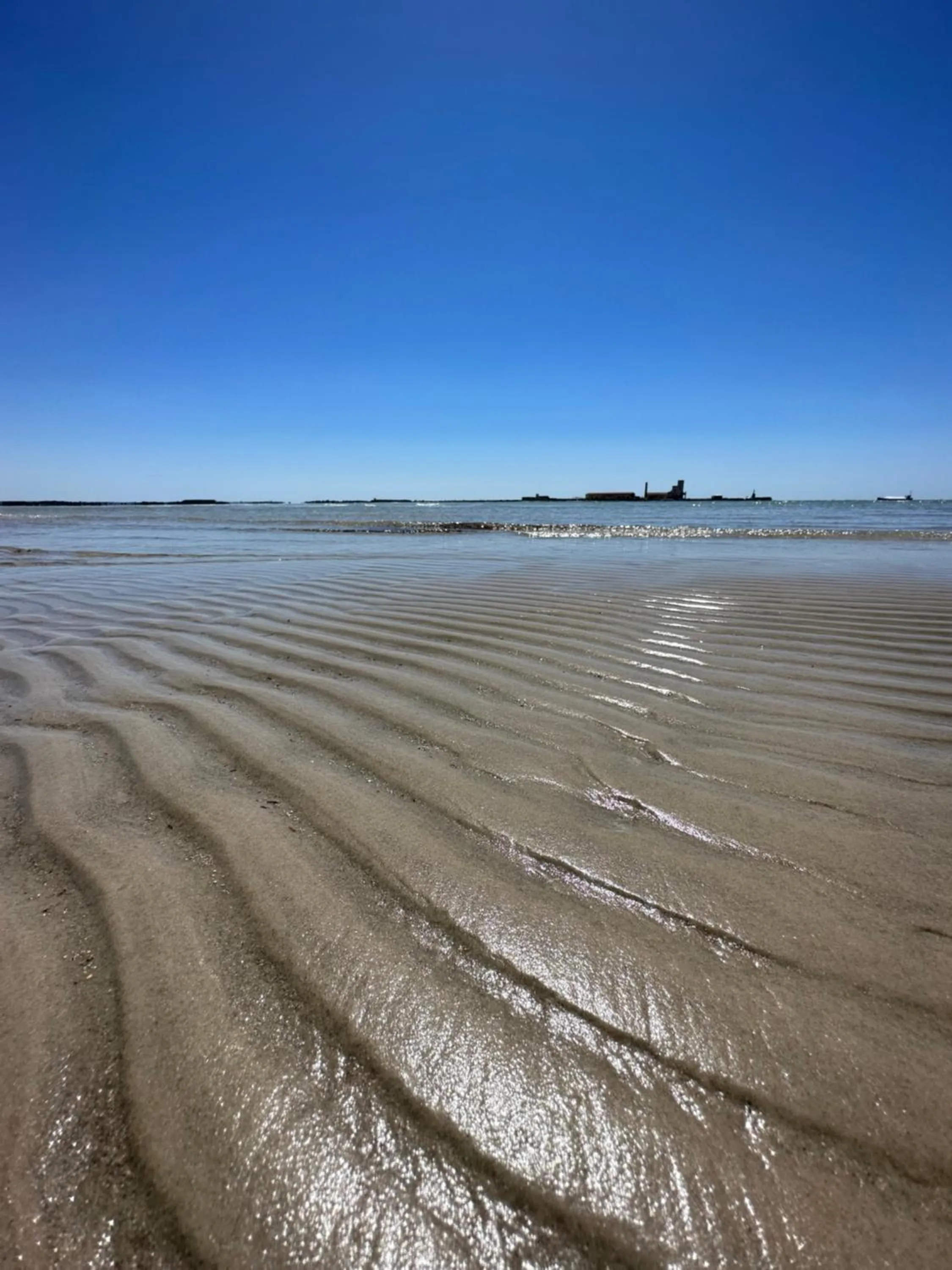 Natural landscape in Sunset Wave - STAGNONE KITESURF VILLAGE