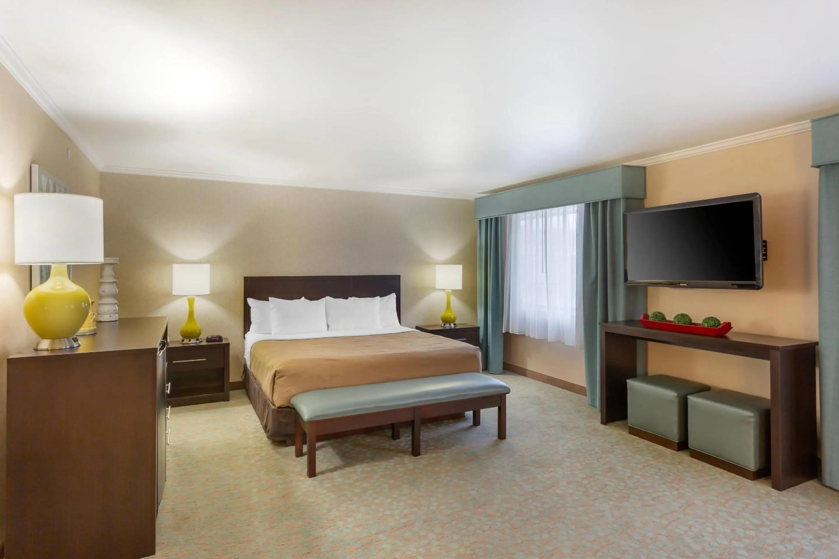 Bedroom, Bed in Quality Inn Payson I-15