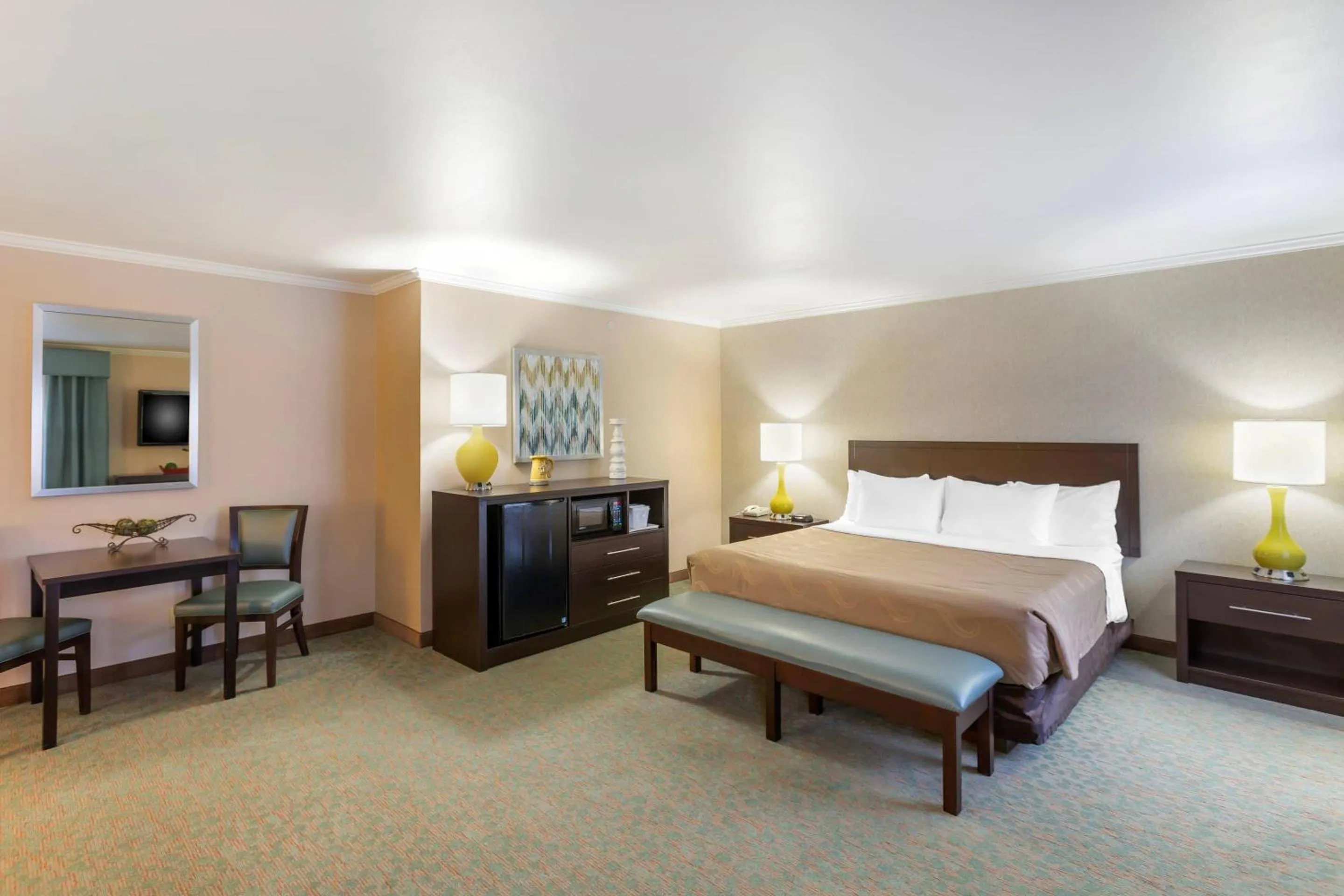 Bedroom, Bed in Quality Inn Payson I-15