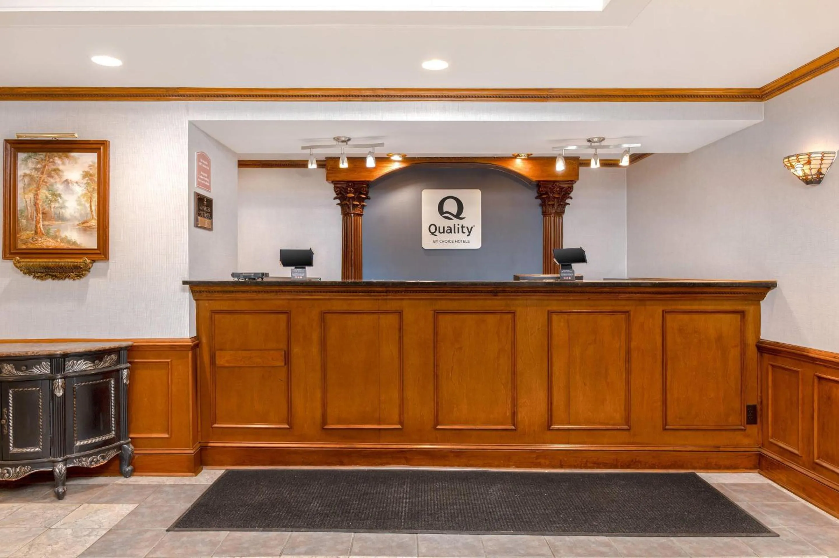 Lobby or reception in Quality Inn South Hill I-85