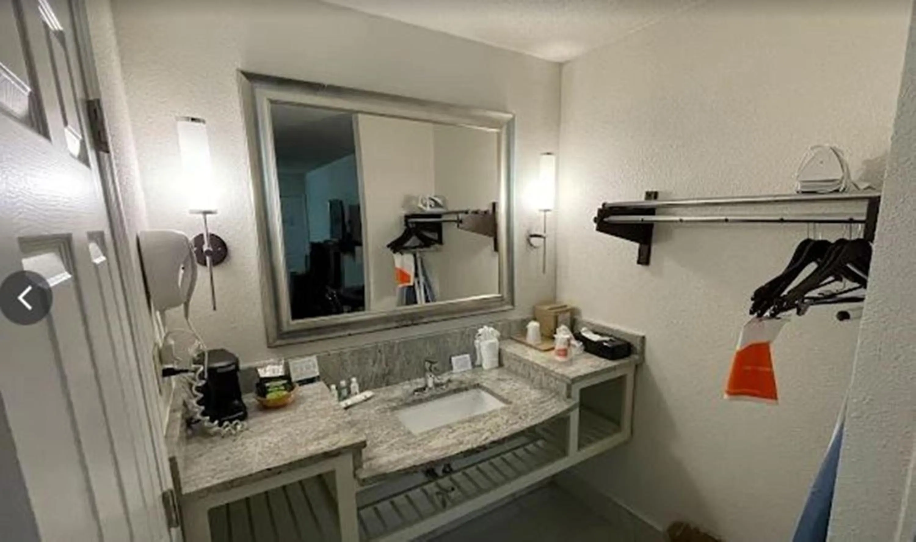 Bathroom in Quality Inn & Suites Jasper - Kimball