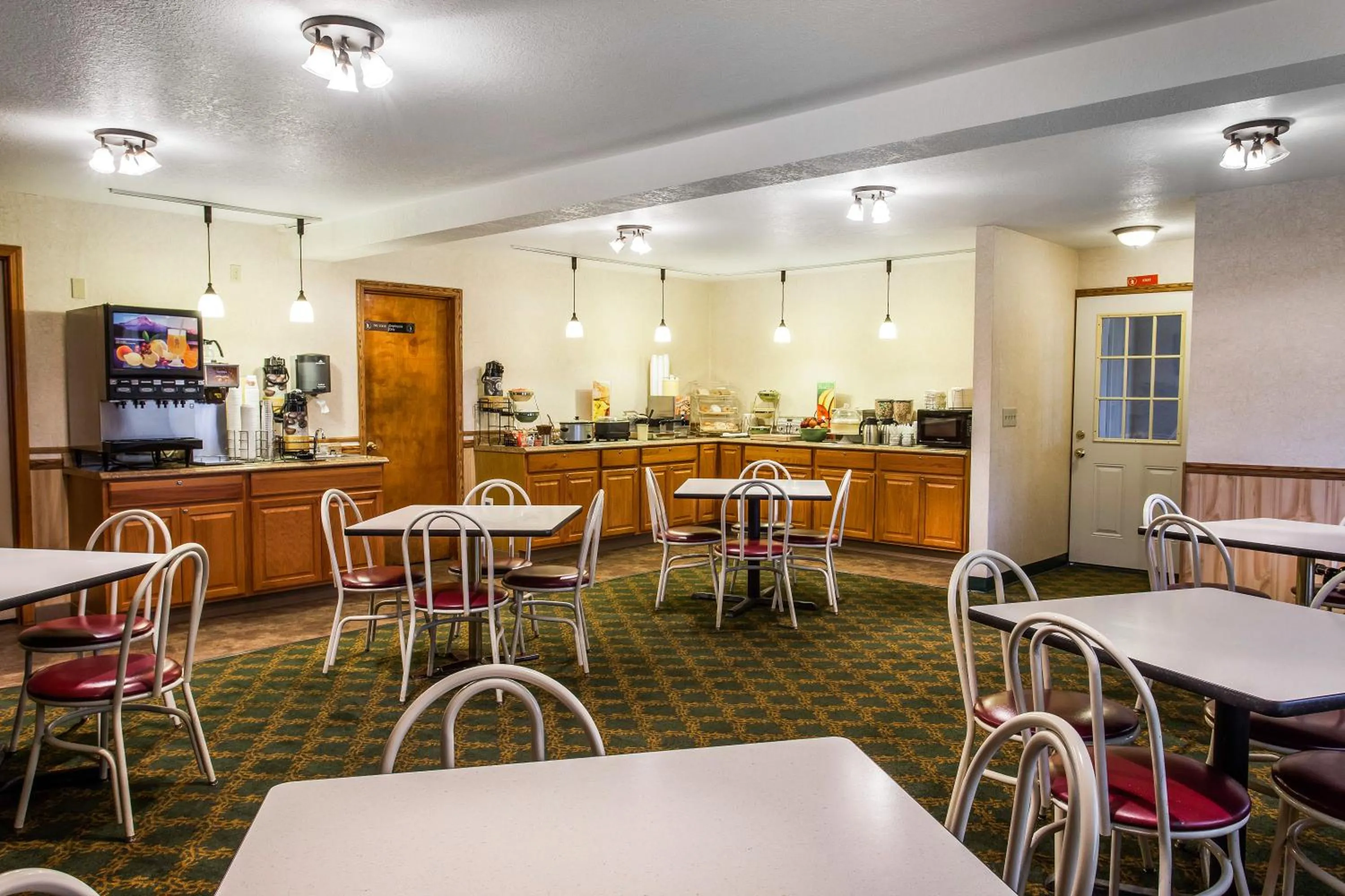 Breakfast in Quality Inn & Suites Goldendale