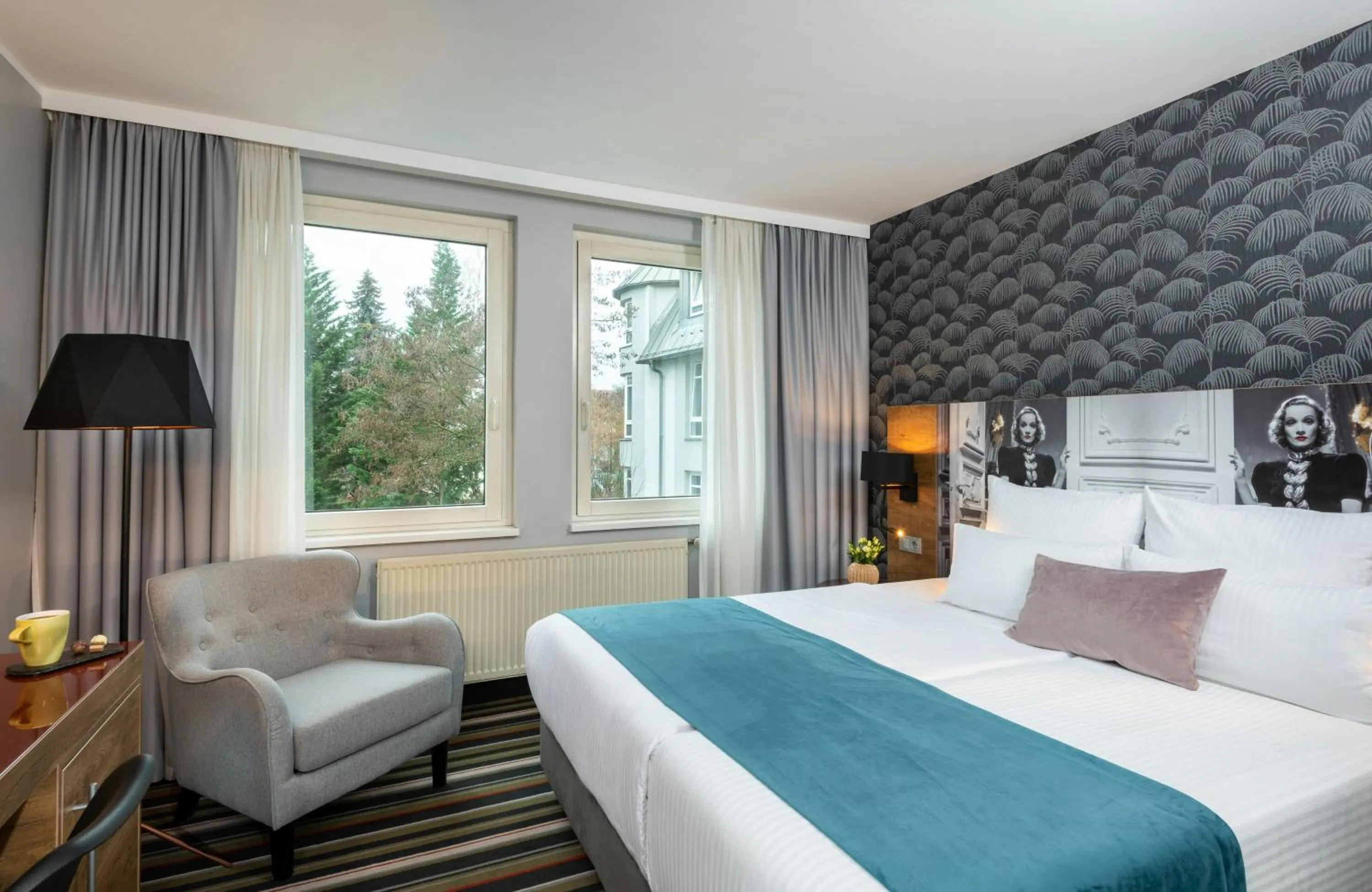 Photo of the whole room, Bed in Leonardo Boutique Hotel Berlin City South