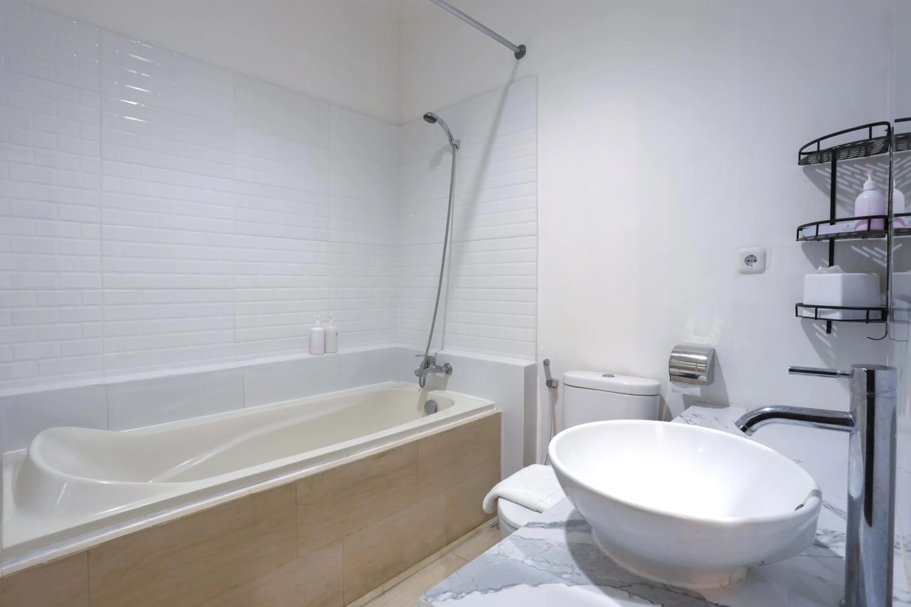 Bathroom in Jambuluwuk Residence Menteng