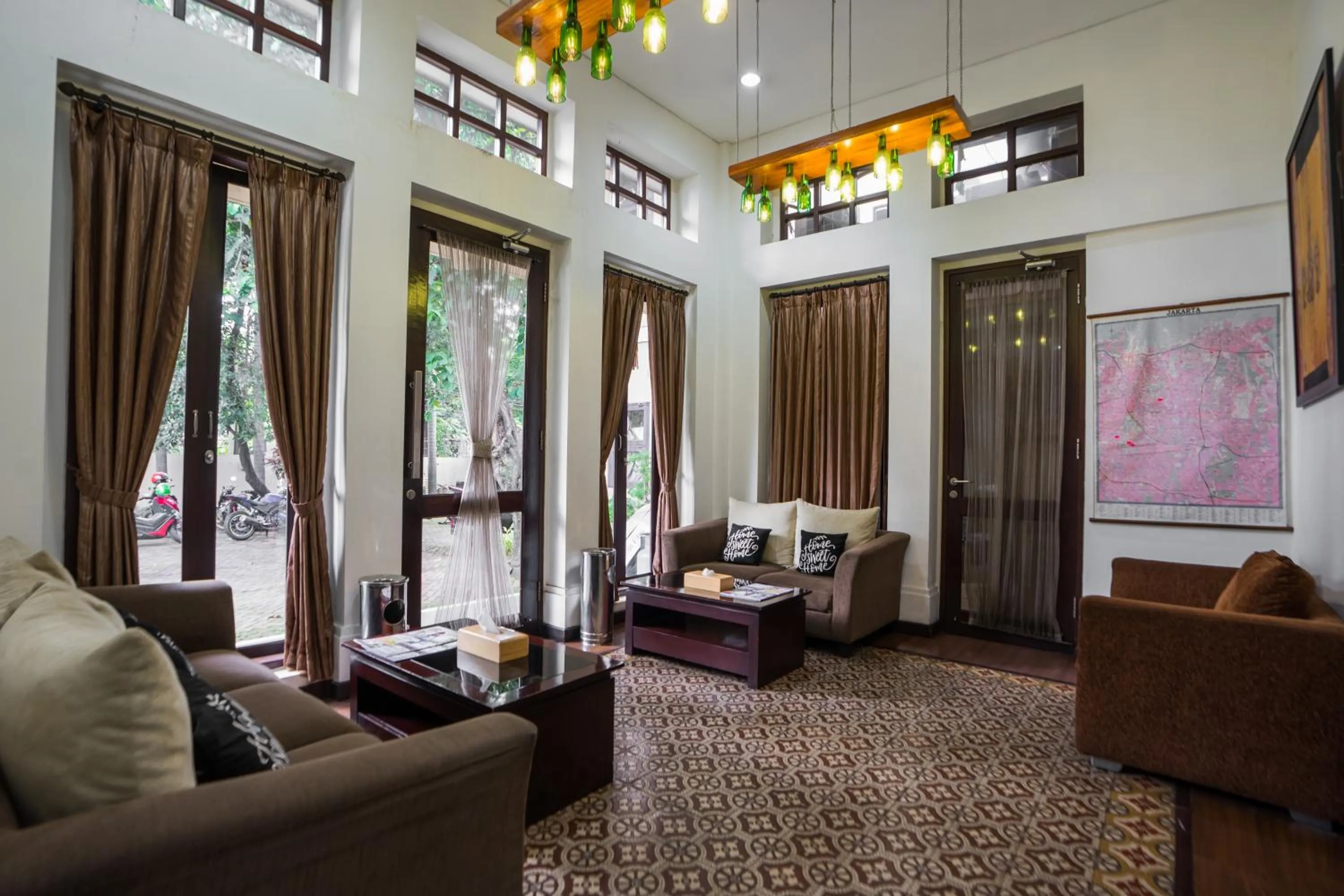 Lobby or reception in Jambuluwuk Residence Menteng