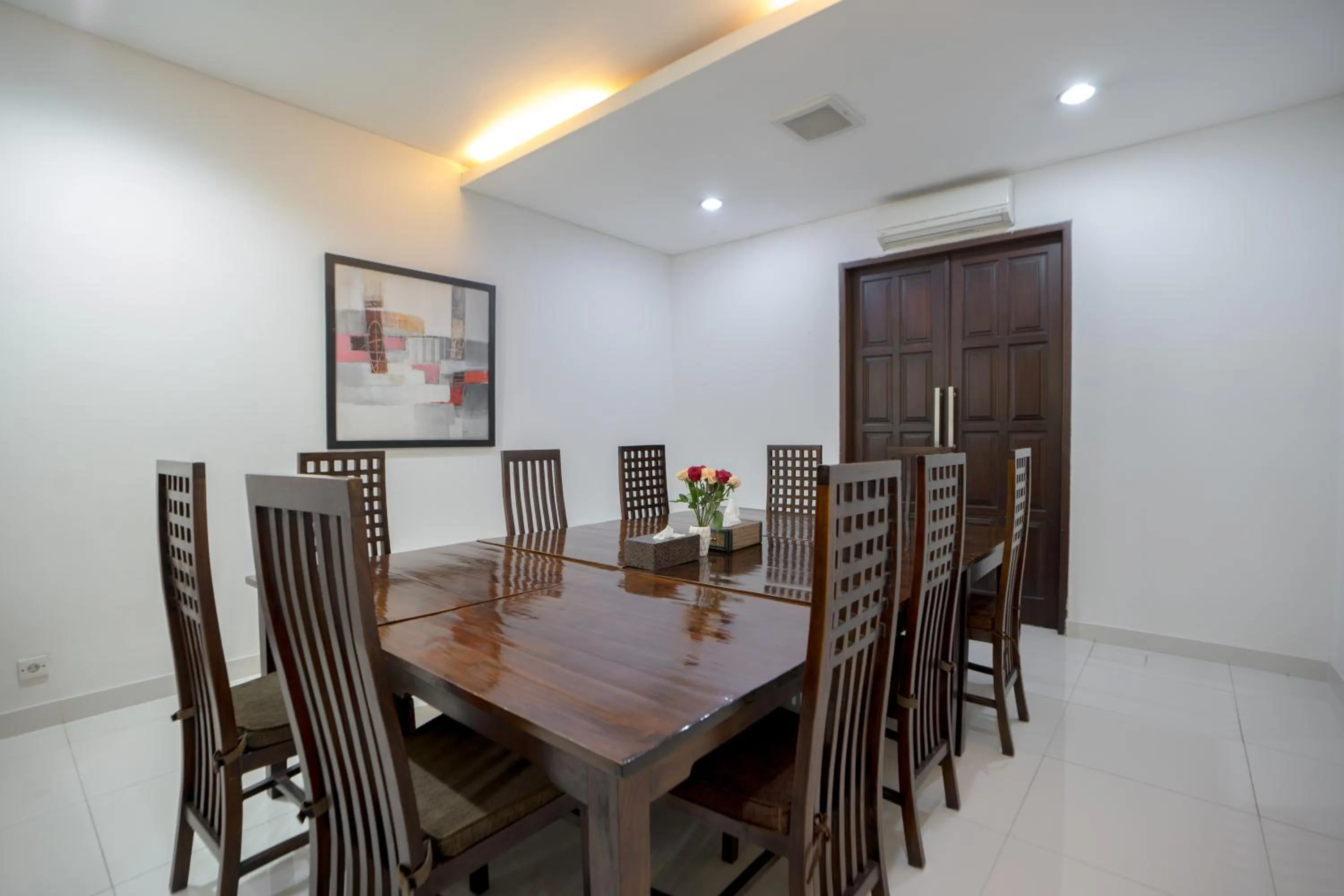 Meeting/conference room in Jambuluwuk Residence Menteng