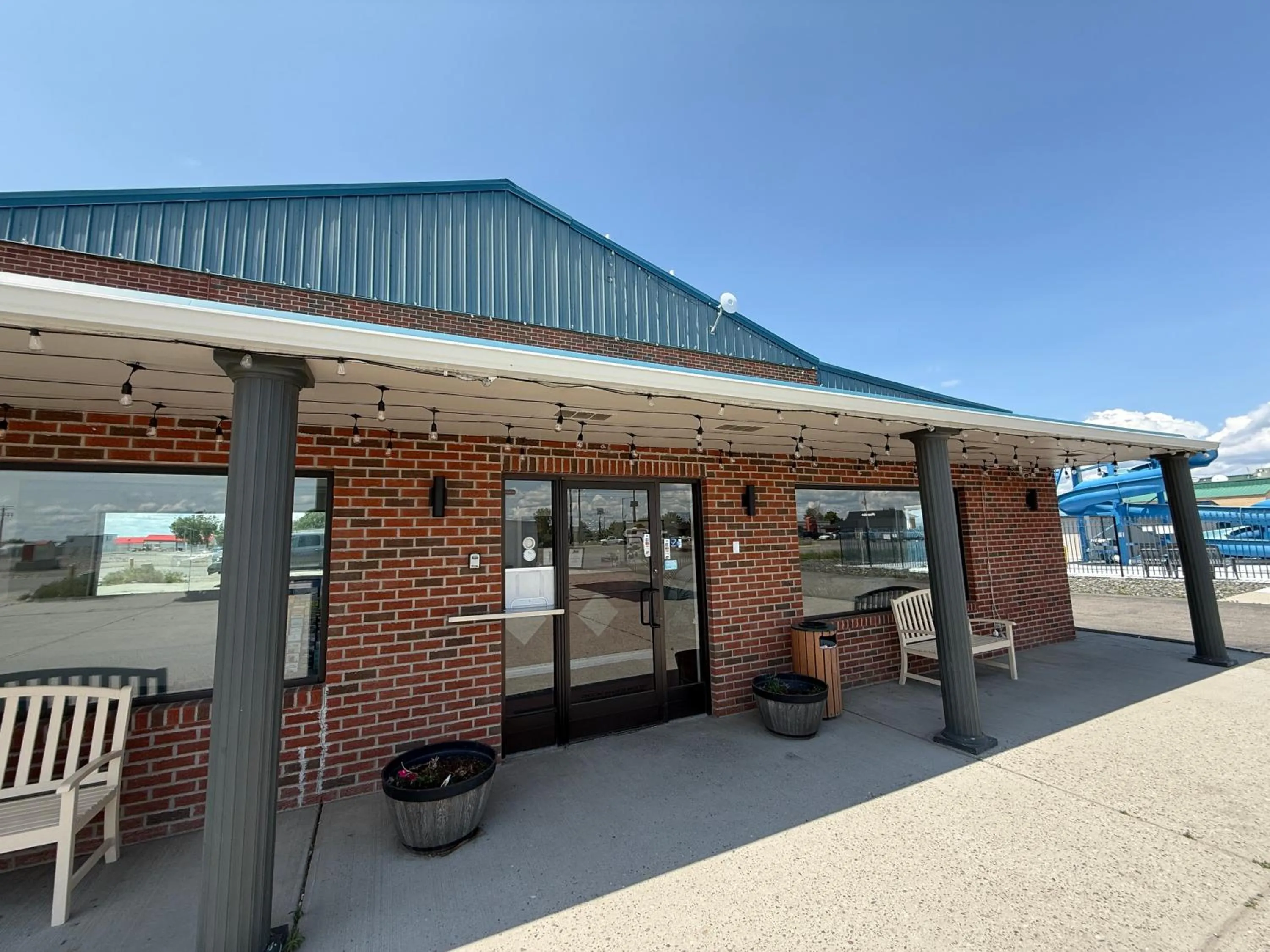 Property building in Hardin Lodge By Capital O Little Bighorn Battlefield I-90